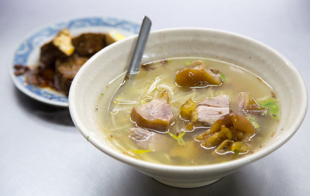 【基隆美食】長腳麵食，巷弄隱藏版70年老字號小吃，還得過500碗推薦！(菜單) @趙先生吃飯