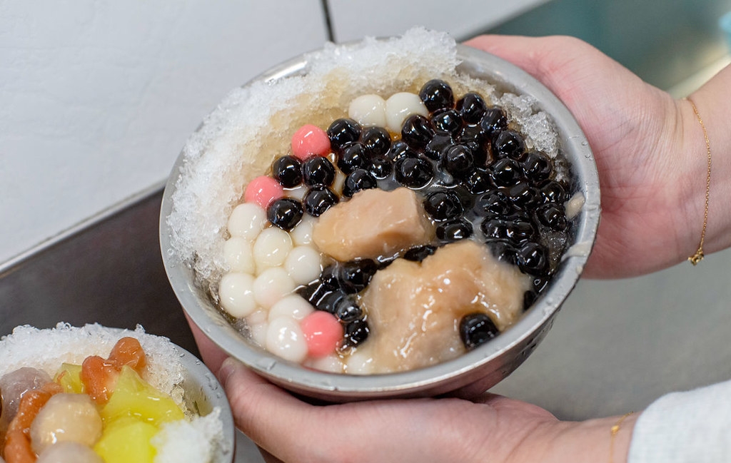 【景美夜市美食】景美豆花，營業到半夜的超人氣排隊甜湯，大碗又好吃推薦(菜單) @趙先生吃飯