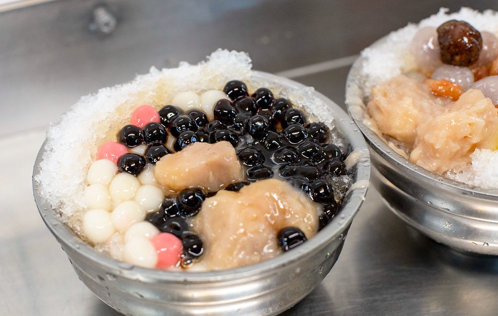 【景美夜市美食】景美豆花，營業到半夜的超人氣排隊甜湯，大碗又好吃推薦(菜單) @趙先生吃飯