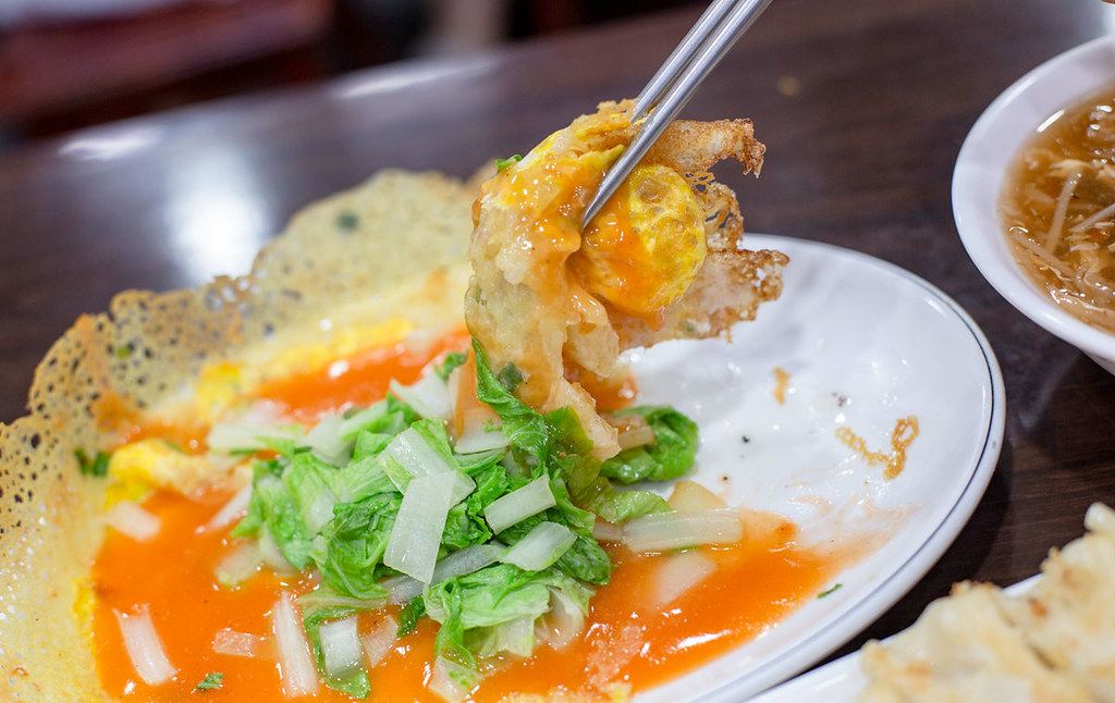 【三重美食】雲林鍋貼，鍋貼、脆皮蛋煎、蚵仔煎超酥脆配東石鮮蚵肥美推薦 (菜單) @趙先生吃飯