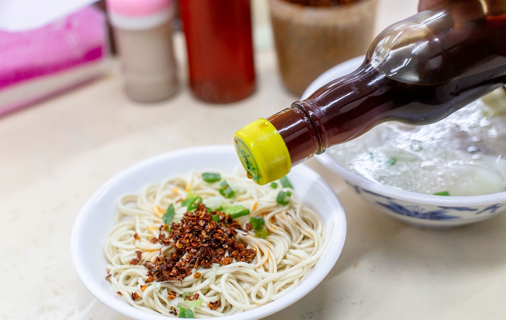 【小南門美食】中原福州乾麵，榮獲500碗評鑑的老字號餛飩湯跟傻瓜乾麵推薦(推薦) @趙先生吃飯