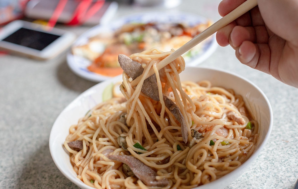 【基隆美食】遠東蚵仔煎,在地人大力推薦浮誇大份量蚵仔煎、炒飯跟炒麵都厲害(菜單) @趙先生吃飯 【基隆美食】遠東蚵仔煎,在地人大力推薦浮誇大份量蚵仔煎、炒飯跟炒麵都厲害(菜單) @趙先生吃飯