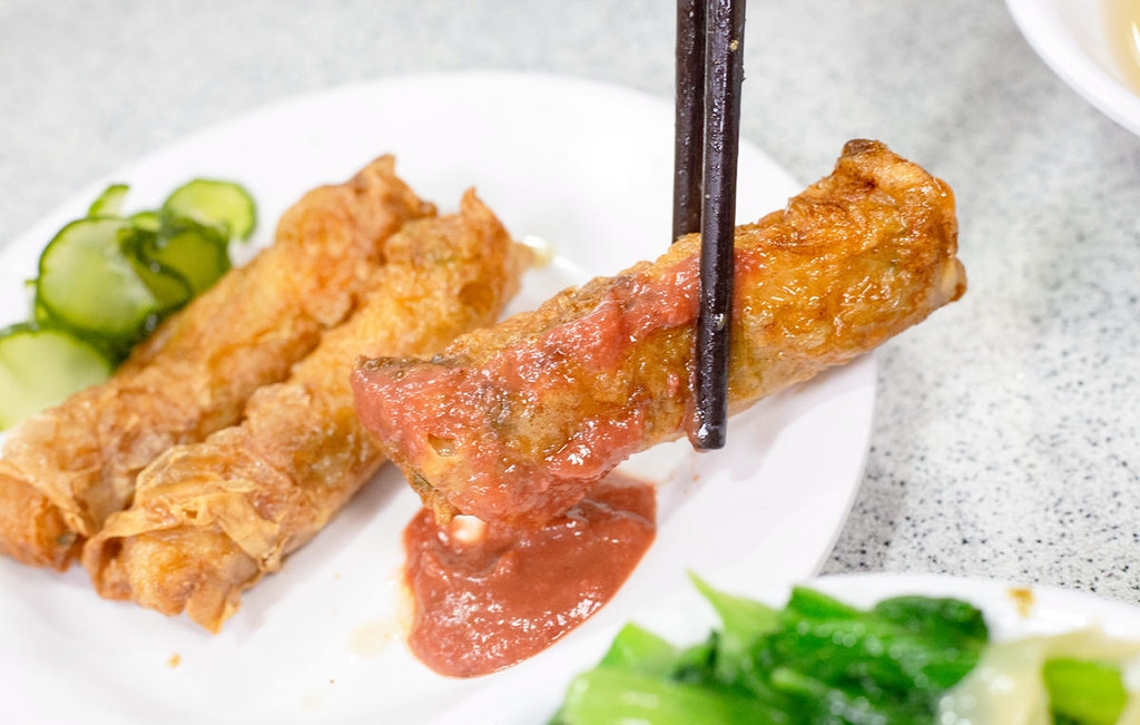 【西門町美食】金園排骨萬年店,外酥內嫩的半世紀老字號排骨飯推薦(菜單) @趙先生吃飯 【西門町美食】金園排骨萬年店,外酥內嫩的半世紀老字號排骨飯推薦(菜單) @趙先生吃飯