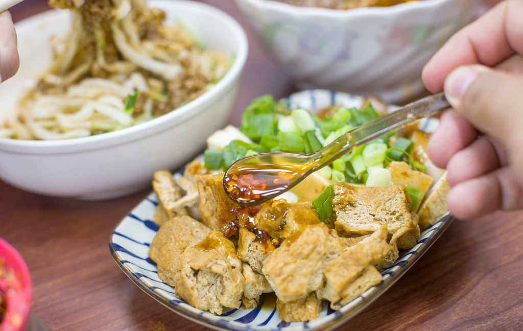 【天母美食】忠誠牛肉麵,小碗份量就是別人家大碗推薦(菜單) @趙先生吃飯 【天母美食】忠誠牛肉麵,小碗份量就是別人家大碗推薦(菜單) @趙先生吃飯