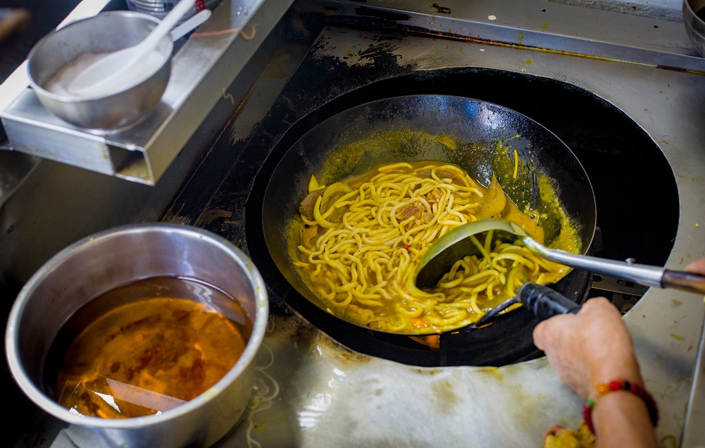 【瑞芳美食】秀蓮什錦麵，隱身山路旁的爆料鐵皮屋，竟然有超強什錦湯麵和咖哩麵(菜單) @趙先生吃飯