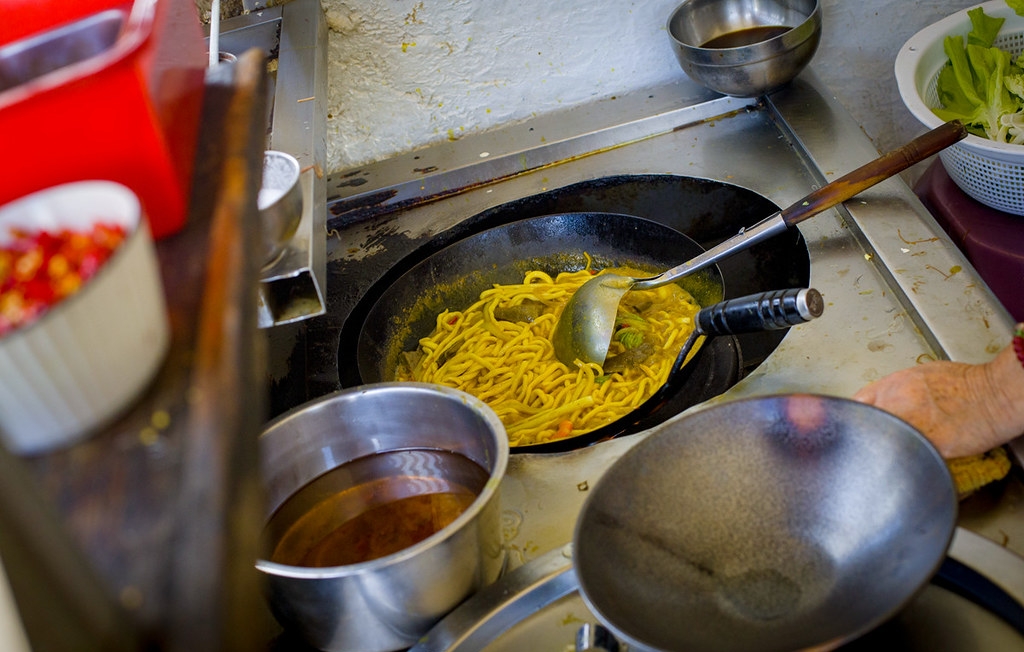 【瑞芳美食】秀蓮什錦麵，隱身山路旁的爆料鐵皮屋，竟然有超強什錦湯麵和咖哩麵(菜單) @趙先生吃飯
