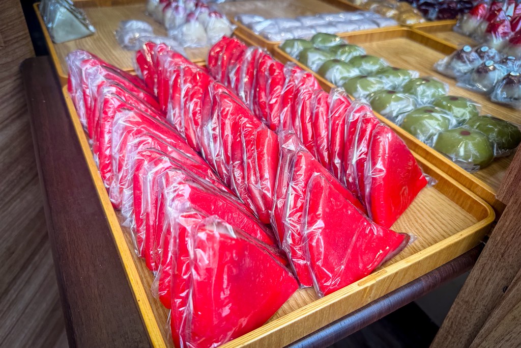 【中山區美食】黑麻糬，超過三十種口味現點現做，超便宜精緻好吃麻糬推薦 (菜單) @趙先生吃飯