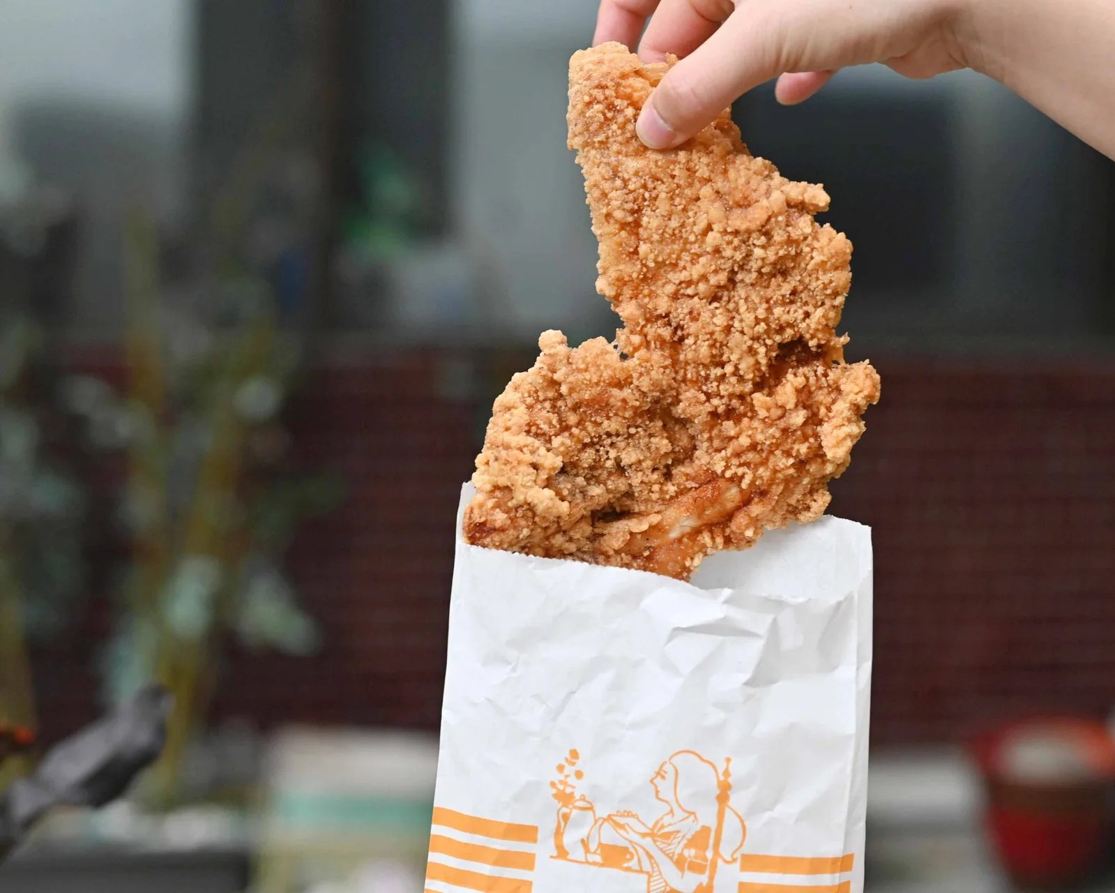 【台北美食】一志雞排,1.5小時完售的傳說,傳統裹粉酥脆多汁推薦(菜單) @趙先生吃飯 【台北美食】一志雞排,1.5小時完售的傳說,傳統裹粉酥脆多汁推薦(菜單) @趙先生吃飯