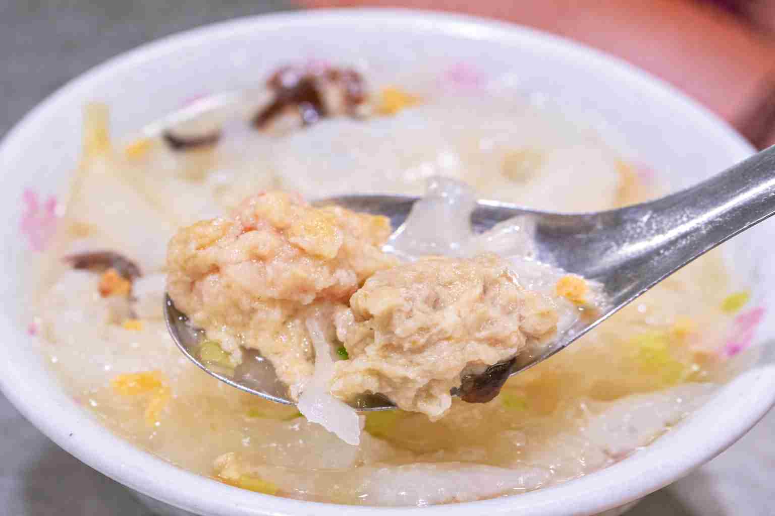 【北投美食】北投鼎邊銼，在地人私藏的六十年市場老店，阿嬤手工現包現炸推薦(菜單) @趙先生吃飯