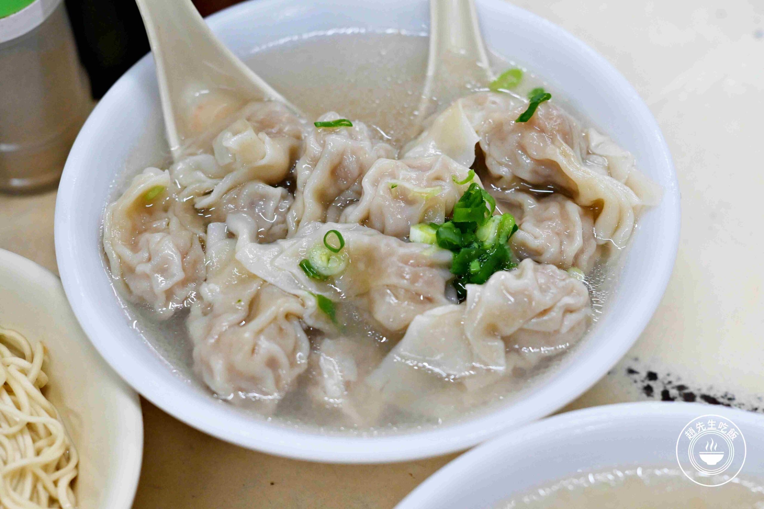 【小南門美食】中原福州乾麵,榮獲500碗評鑑的老字號餛飩湯跟傻瓜乾麵推薦(推薦) @趙先生吃飯 【小南門美食】中原福州乾麵,榮獲500碗評鑑的老字號餛飩湯跟傻瓜乾麵推薦(推薦) @趙先生吃飯