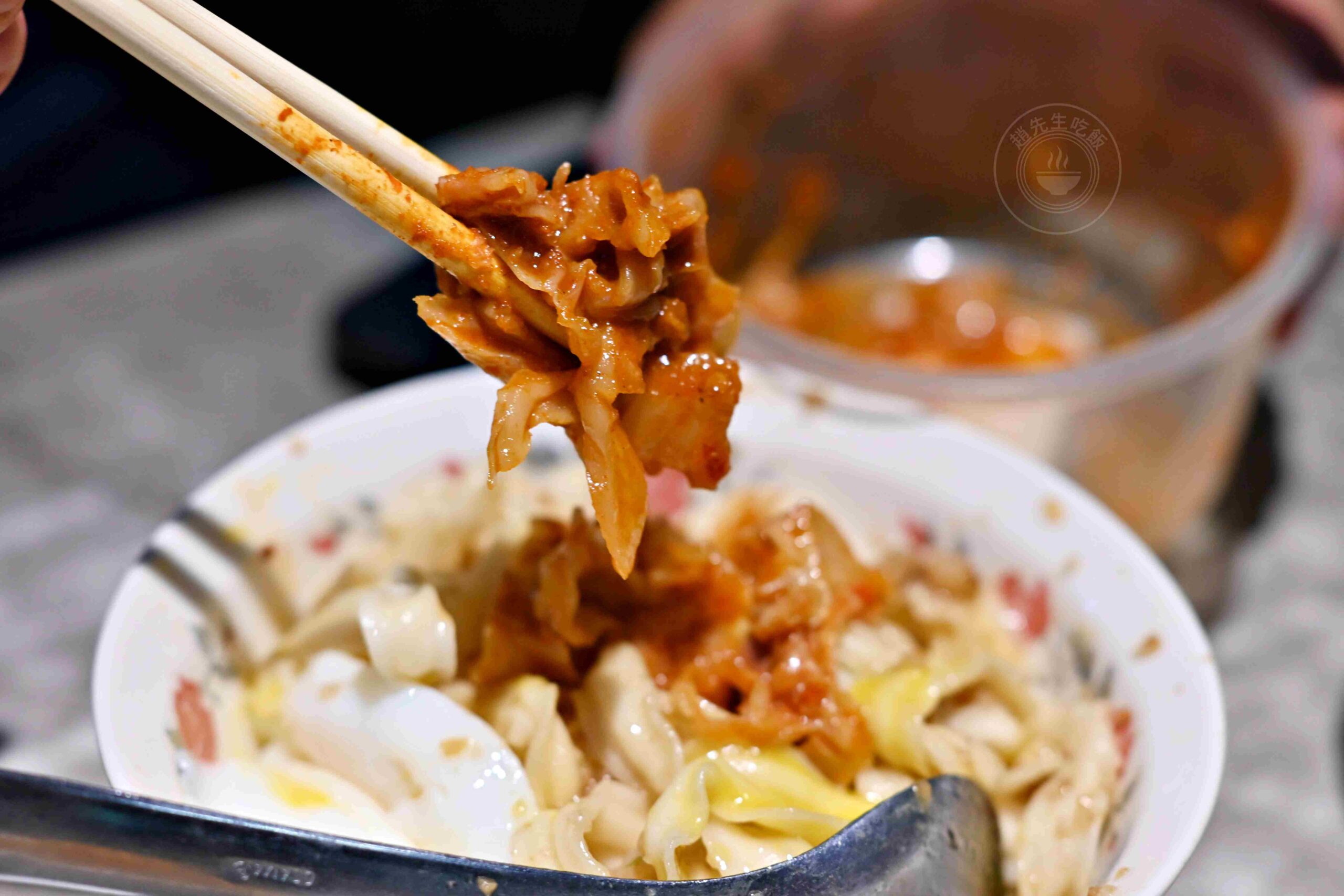 【西門美食】永富魚丸店，在地40年手工現捏魚丸，好吃加買外帶推薦(菜單) @趙先生吃飯