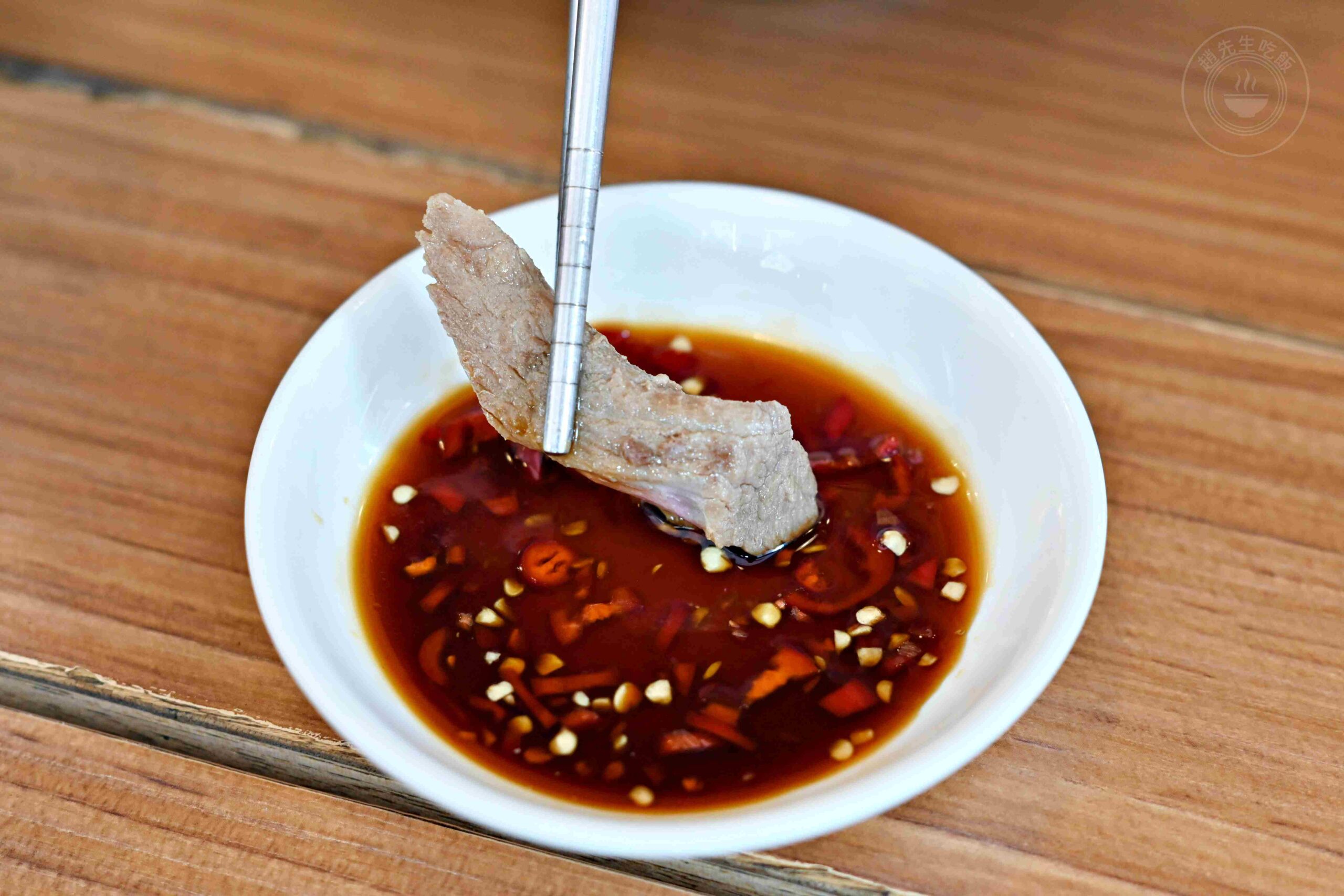 【南京復興美食】排骨湯 高麗菜飯，只賣兩樣生意好到爆，蘿蔔排骨湯好喝可加湯推薦(菜單) @趙先生吃飯