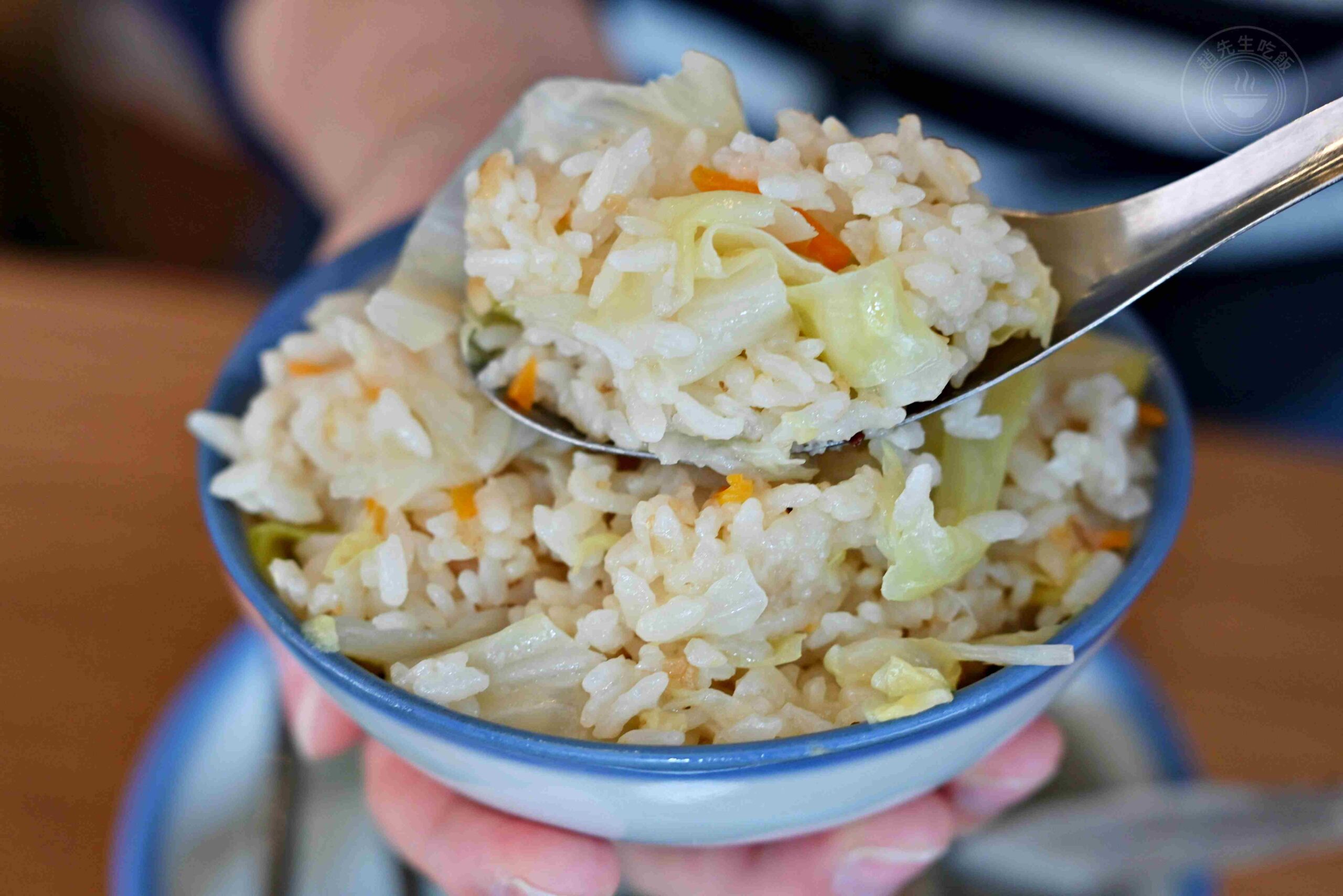 【南京復興美食】排骨湯 高麗菜飯，只賣兩樣生意好到爆，蘿蔔排骨湯好喝可加湯推薦(菜單) @趙先生吃飯