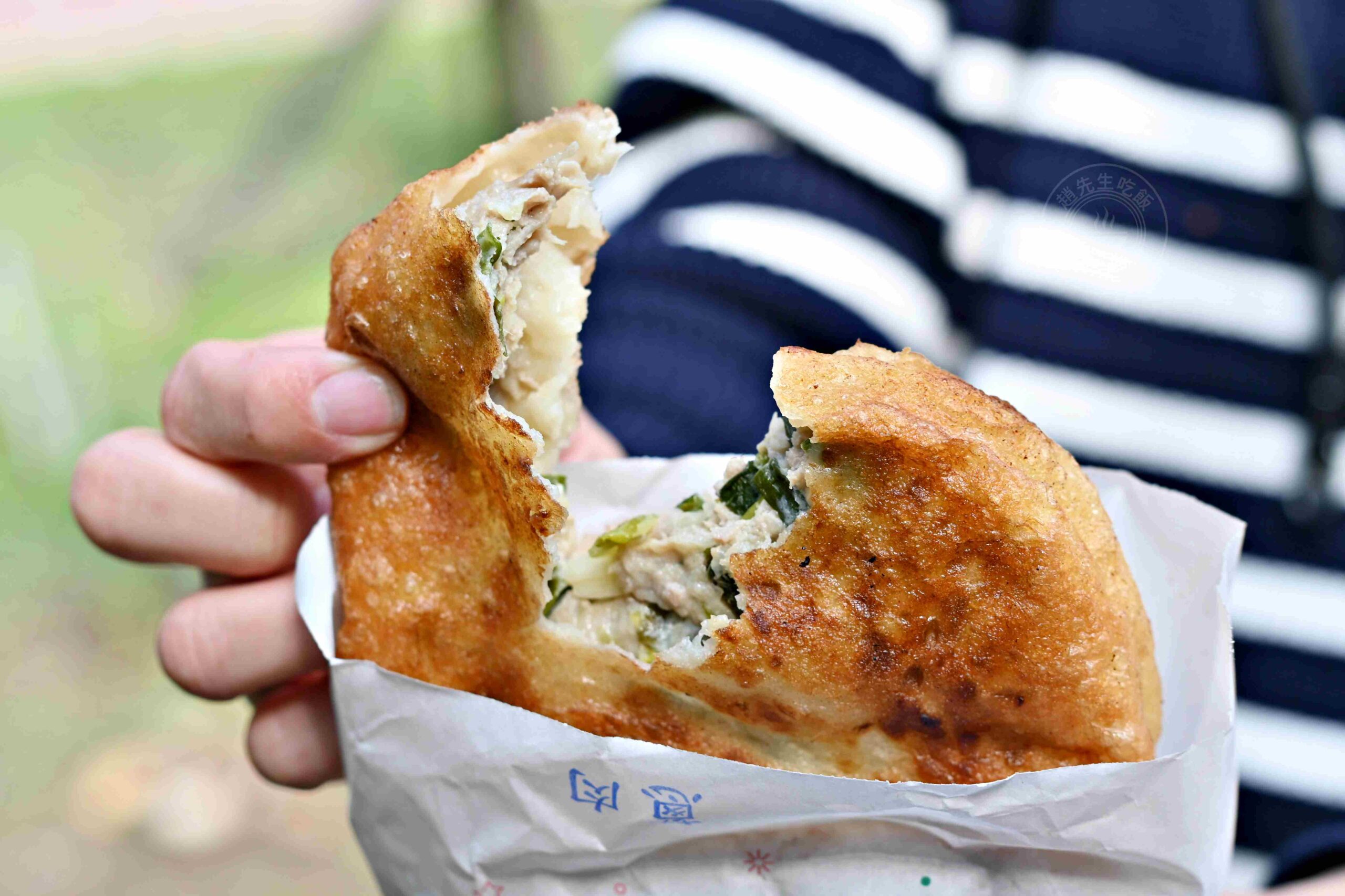 【松江南京美食】阿源煎餅,從路邊攤賣到開店面的在地回憶,巨無霸份量一顆只要50元 (菜單) @趙先生吃飯 【松江南京美食】阿源煎餅,從路邊攤賣到開店面的在地回憶,巨無霸份量一顆只要50元 (菜單) @趙先生吃飯