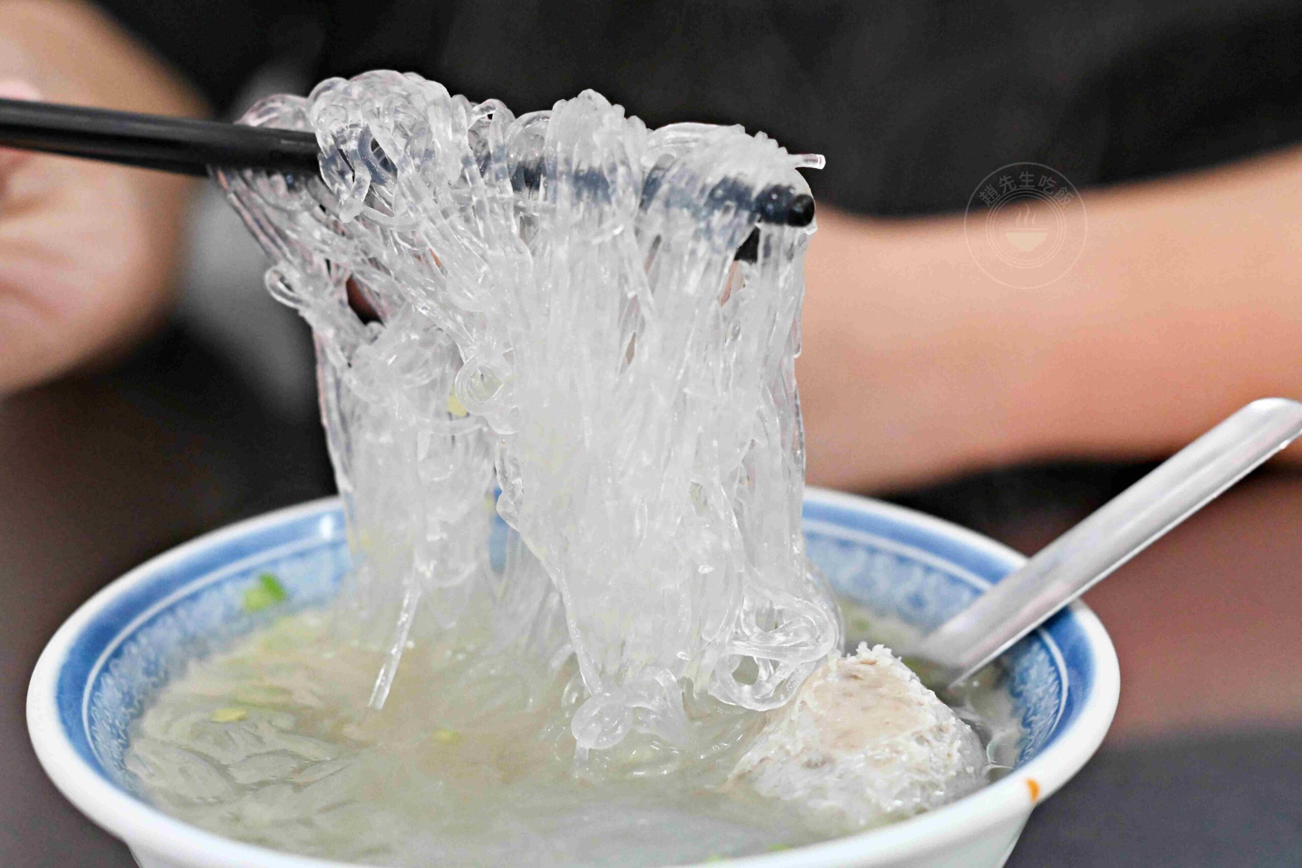 【三重美食】阿田油飯，在地經營50年老店，在地人從小吃到大的銅板古早味推薦(菜單) @趙先生吃飯