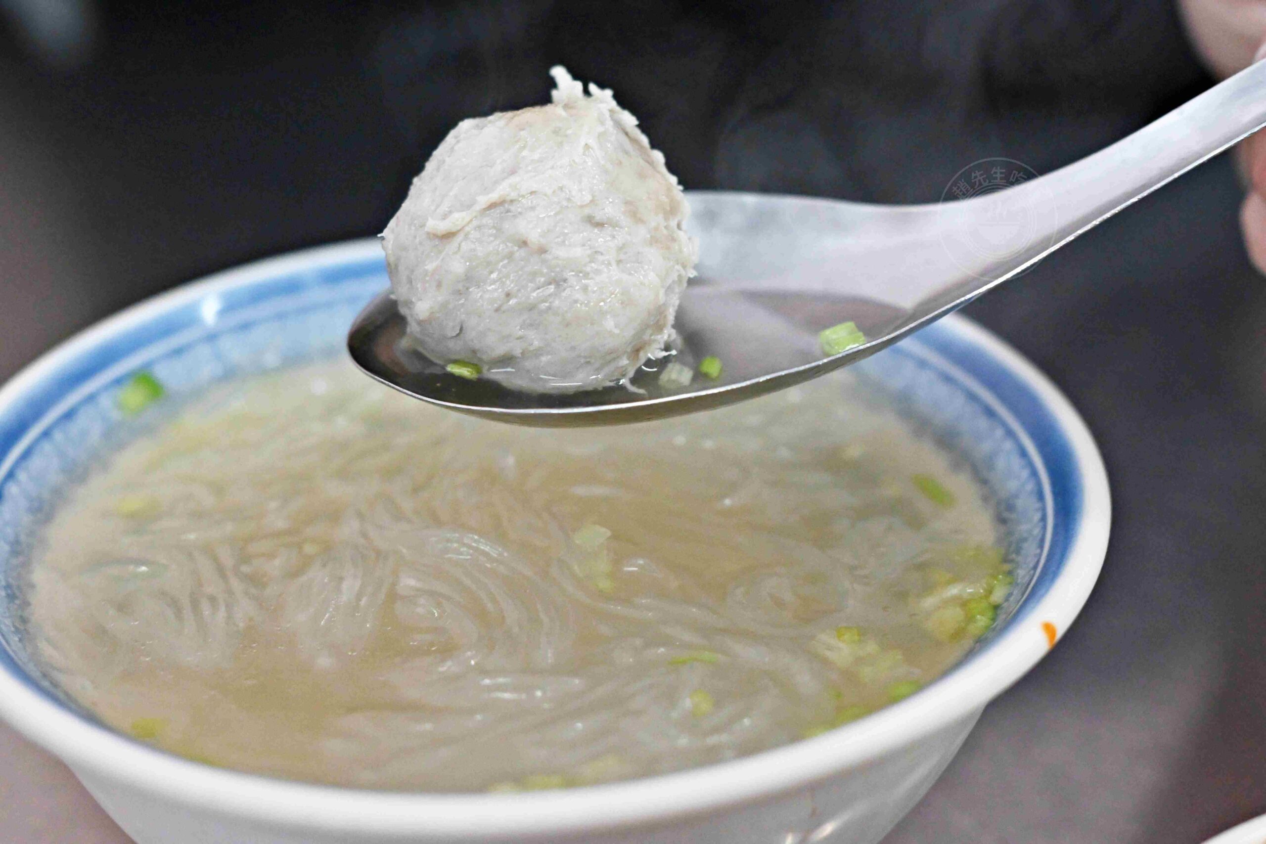 【三重美食】阿田油飯，在地經營50年老店，在地人從小吃到大的銅板古早味推薦(菜單) @趙先生吃飯
