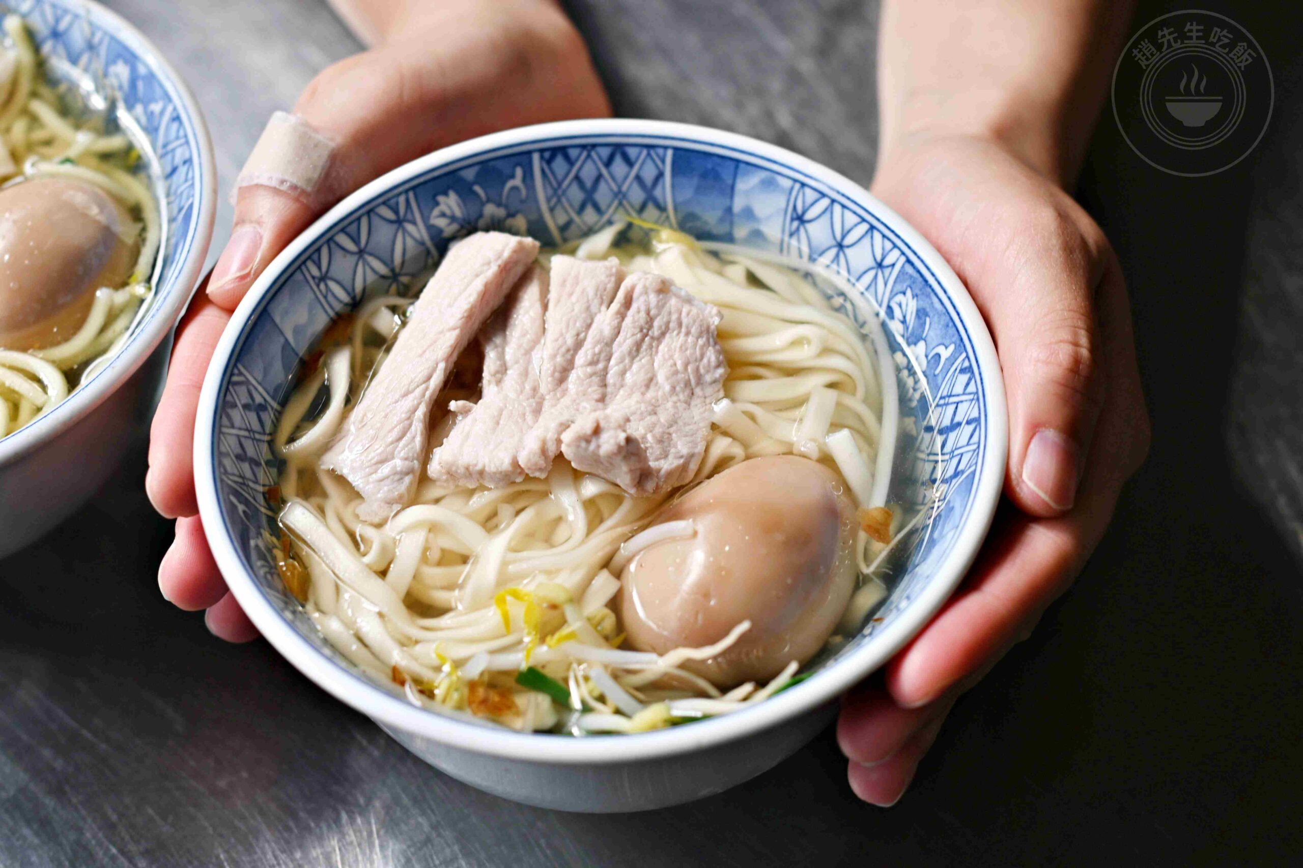 【三重小吃】阿田麵，這碗古早味油蔥麵真的很強，里肌肉片軟嫩又大塊 (菜單) @趙先生吃飯