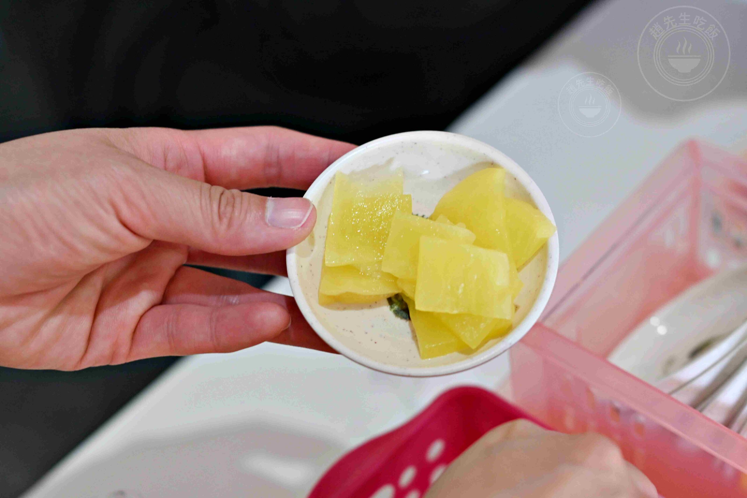 【三重美食】三重老牌油飯四神湯，在地人從小吃到大的經典早午餐 (菜單) @趙先生吃飯