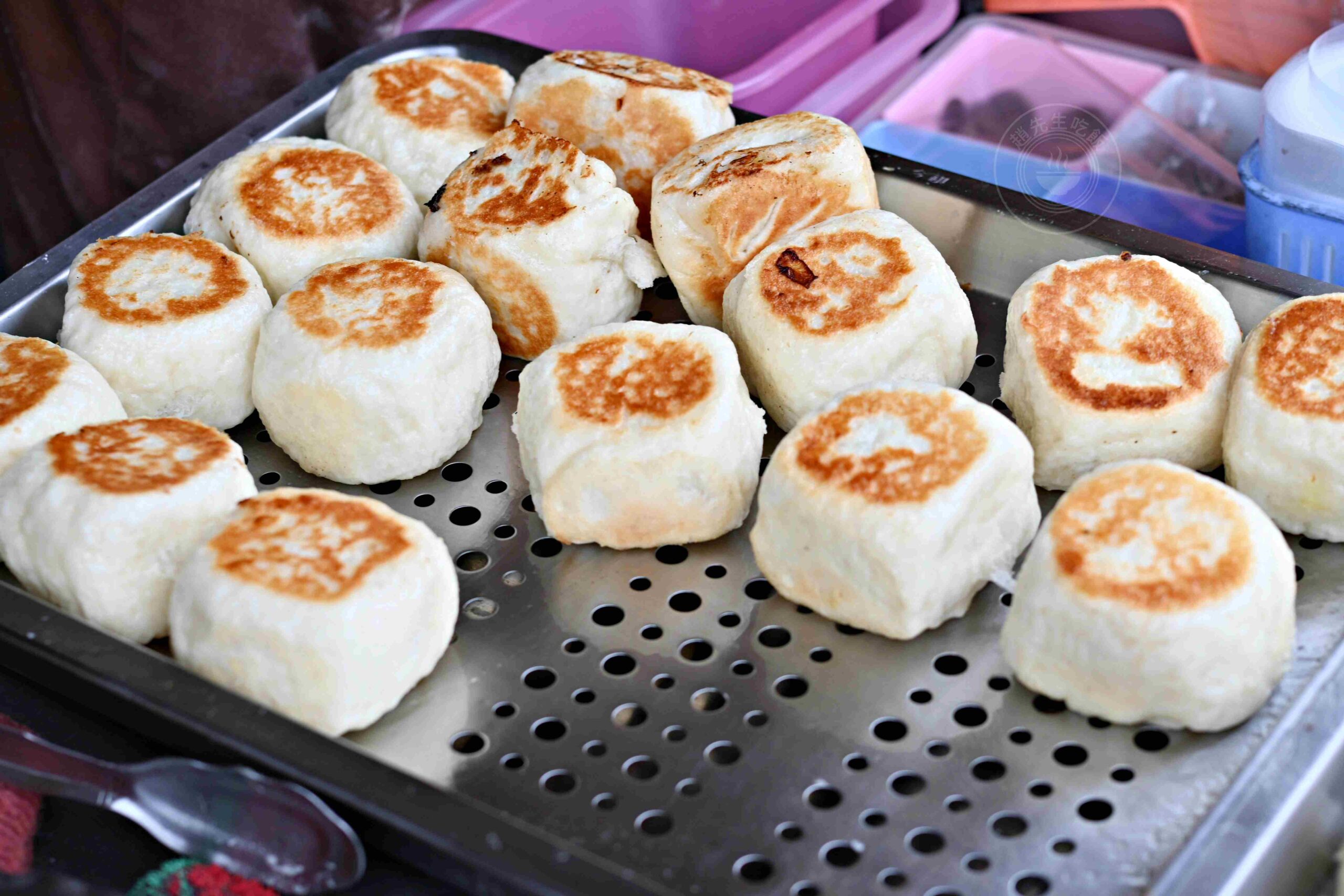 【台南美食】裕農水煎包,在地人真心推薦,一天只賣五小時的現煎水煎包推薦(菜單) @趙先生吃飯 【台南美食】裕農水煎包,在地人真心推薦,一天只賣五小時的現煎水煎包推薦(菜單) @趙先生吃飯