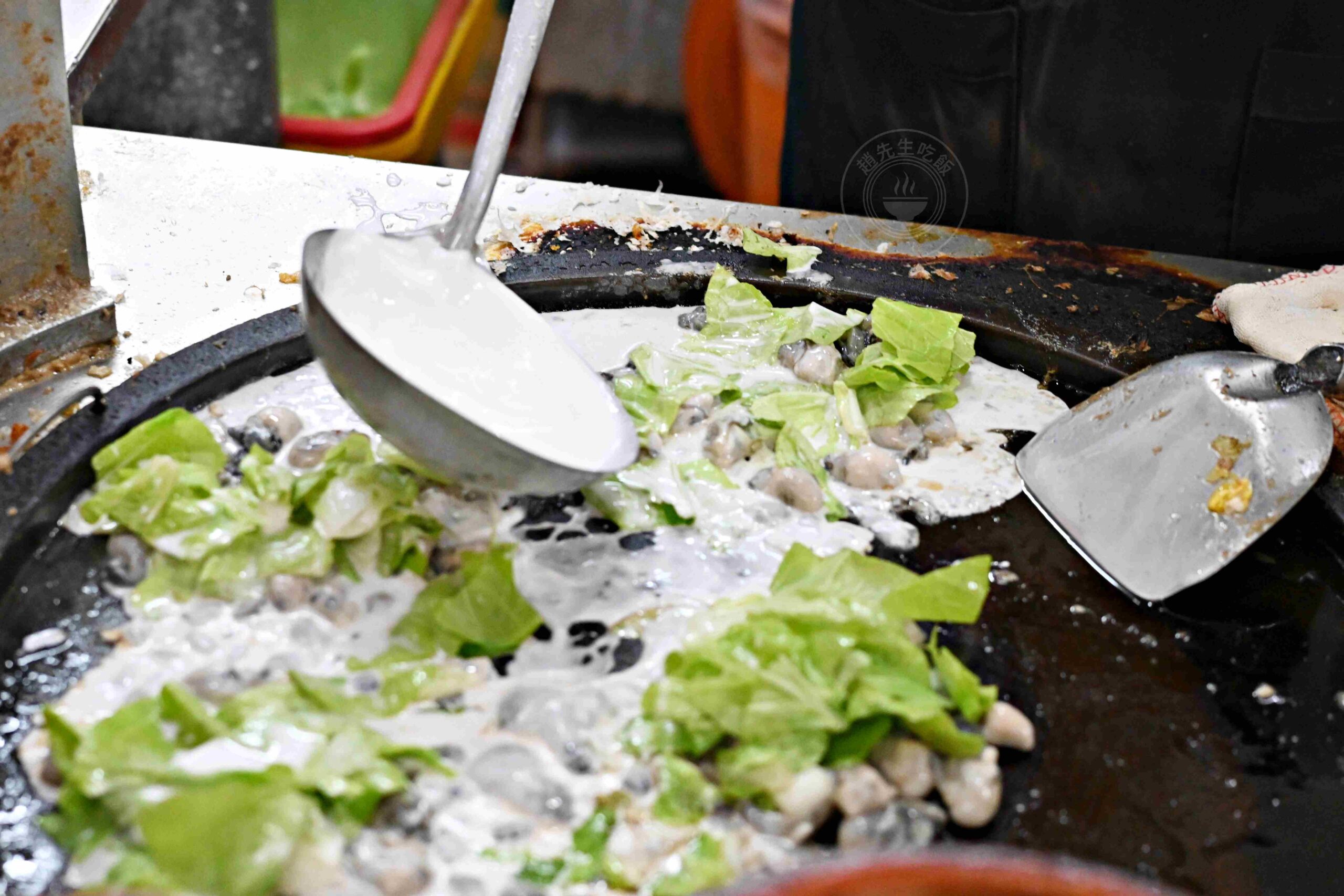 【基隆美食】遠東蚵仔煎，在地人大力推薦浮誇大份量蚵仔煎、炒飯跟炒麵都厲害(菜單) @趙先生吃飯