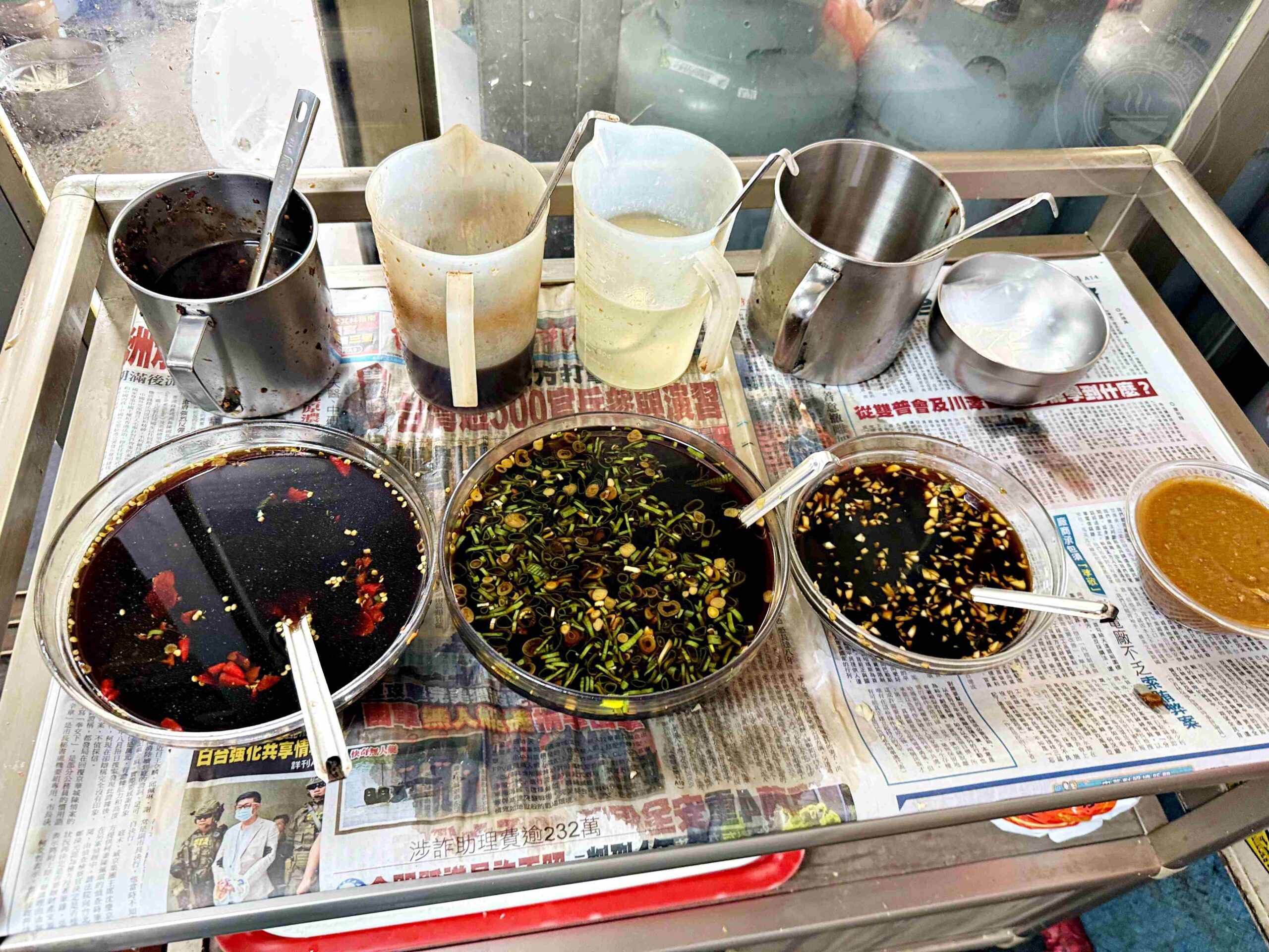 【台南美食】朗頡水餃，在地人不想說的銅板價麵食跟水餃，卻是極度好吃推薦(菜單) @趙先生吃飯