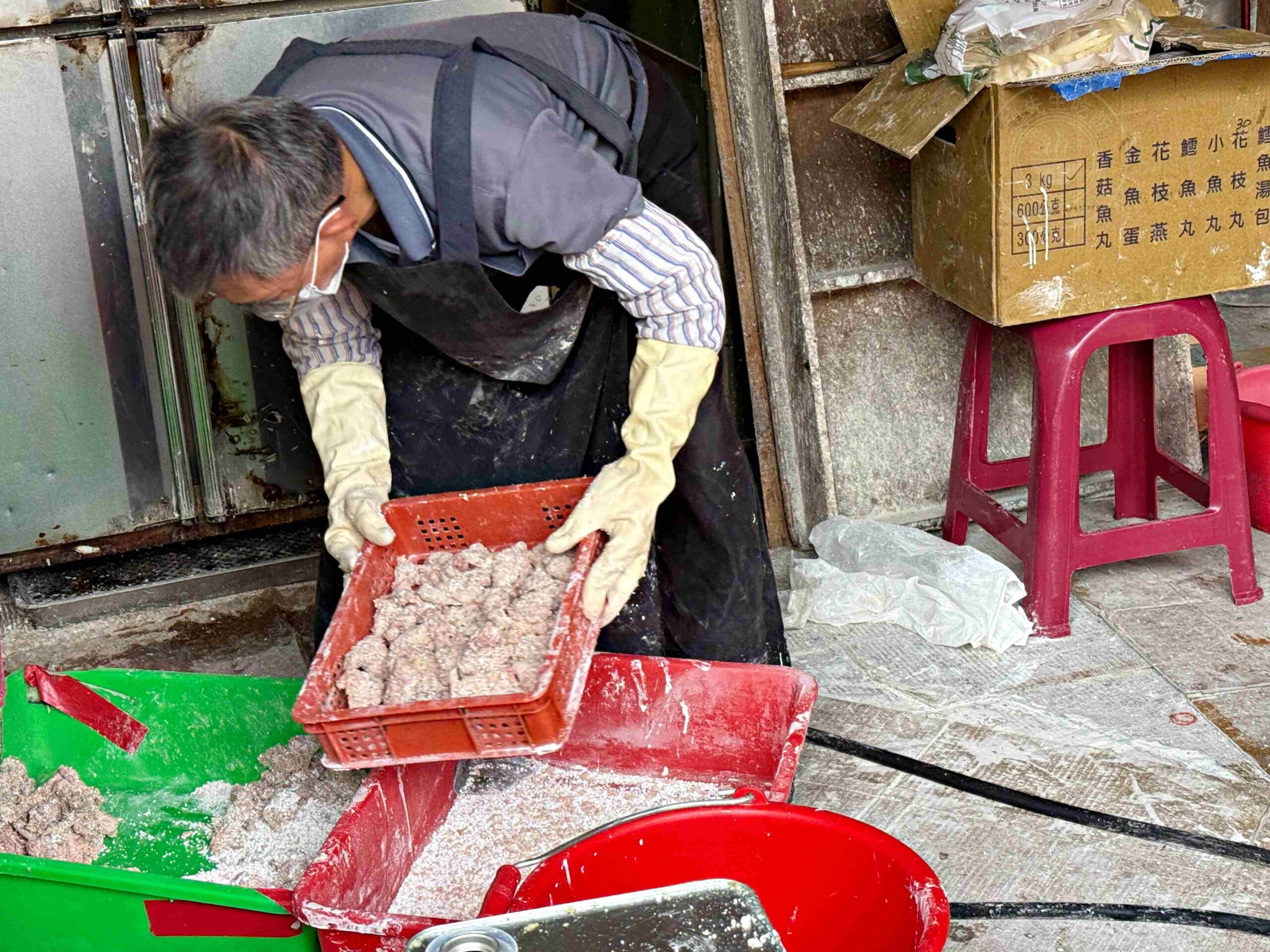 【台南美食】大灣豆乳雞翅，超佛心銅板炸物，50元就吃超飽，雞翅、豆乳雞推薦(菜單) @趙先生吃飯