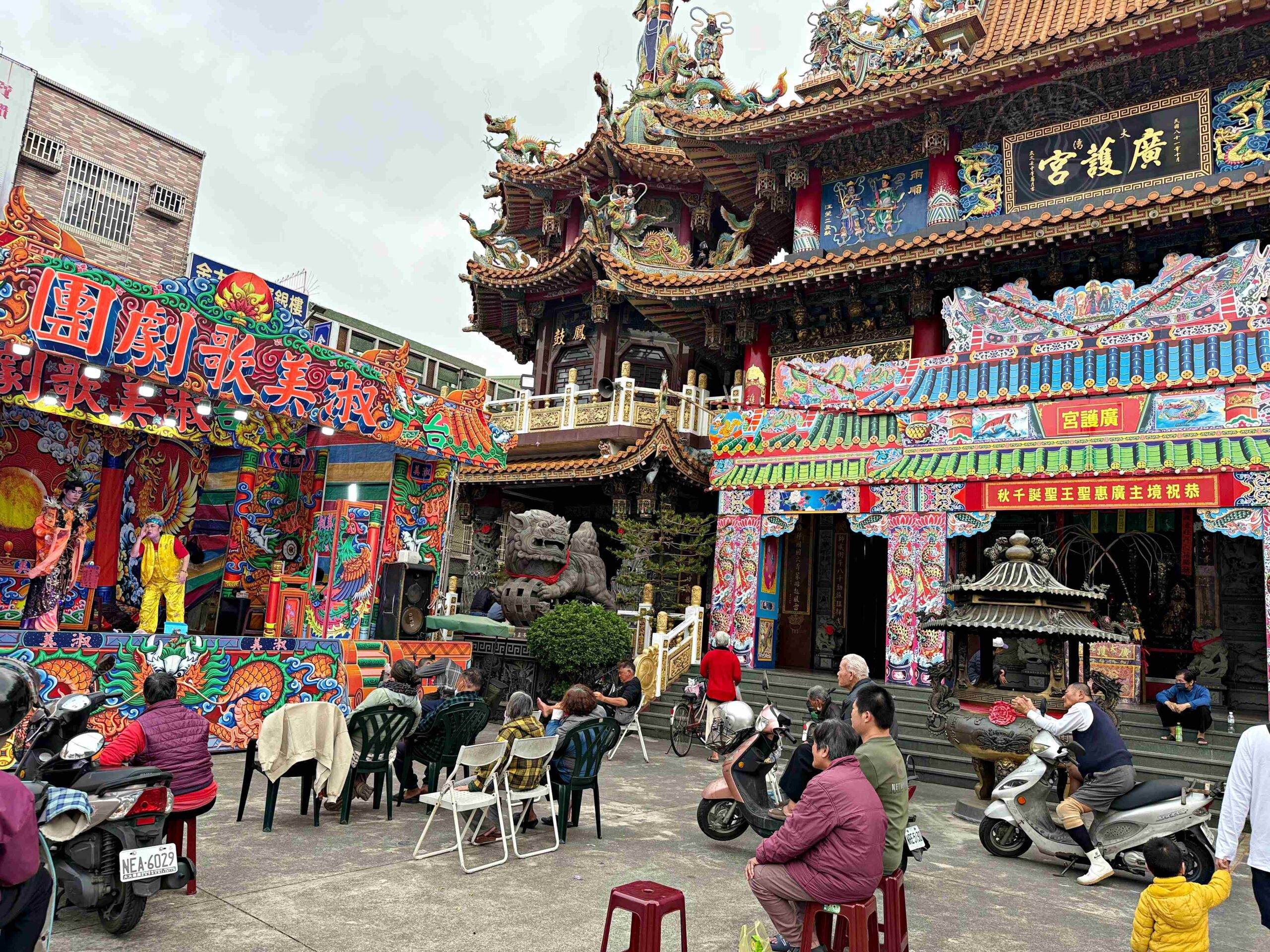 【台南美食】大灣豆乳雞翅，超佛心銅板炸物，50元就吃超飽，雞翅、豆乳雞推薦(菜單) @趙先生吃飯