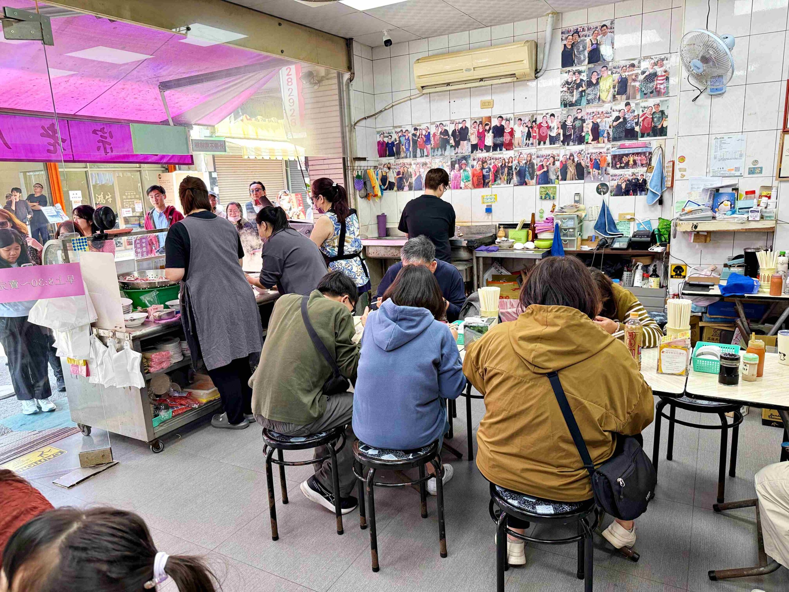 【台南美食】葉家小卷米粉，每天排隊賣完就收的Q彈粗米粉，米其林跟500碗也愛(菜單) @趙先生吃飯