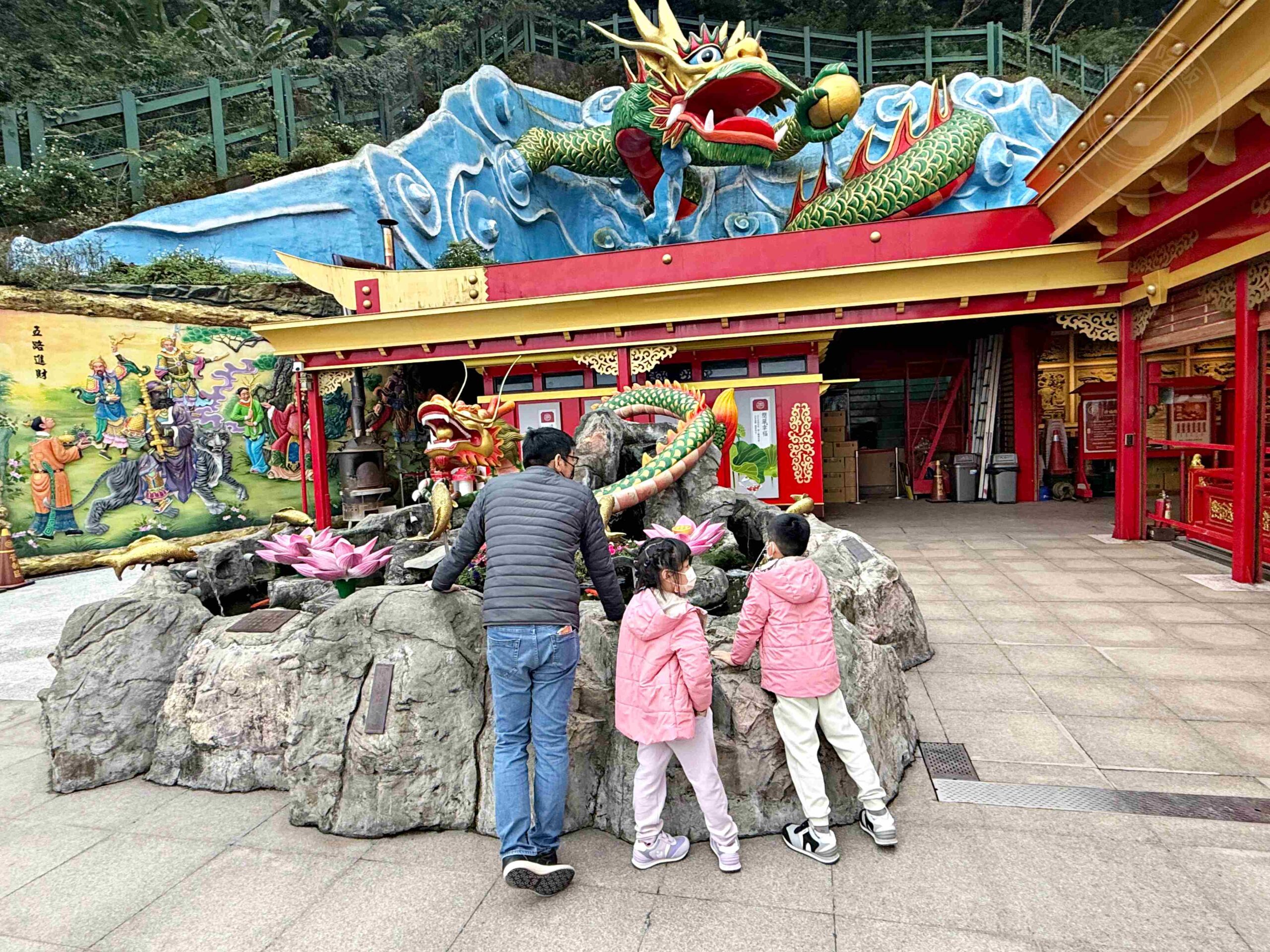 【中和景點】烘爐地南山福德宮，超靈驗24小時求財賞大台北日夜景推薦(參拜路線、攻略) @趙先生吃飯