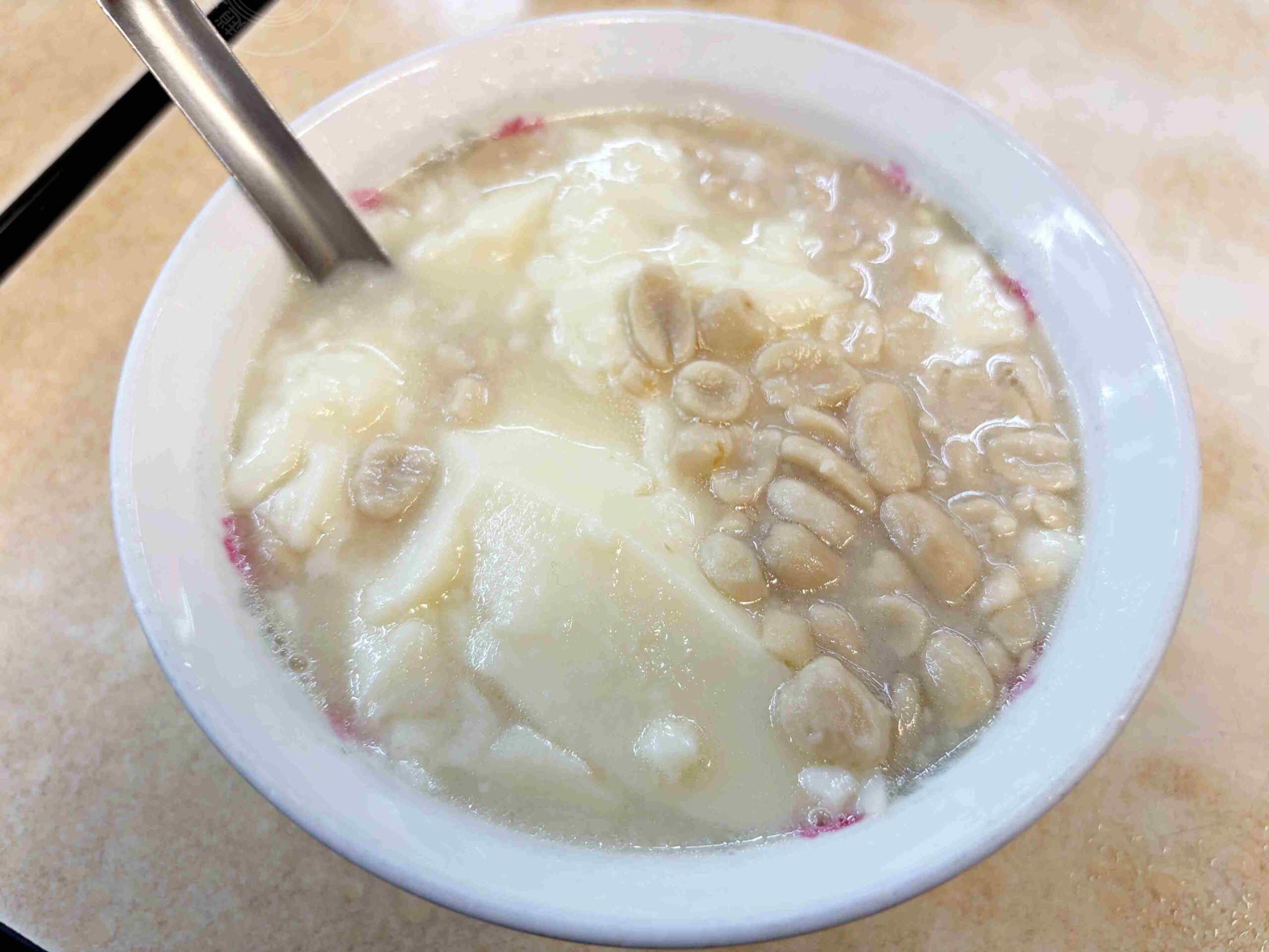 【景美夜市美食】景美豆花，營業到半夜的超人氣排隊甜湯，大碗又好吃推薦(菜單) @趙先生吃飯