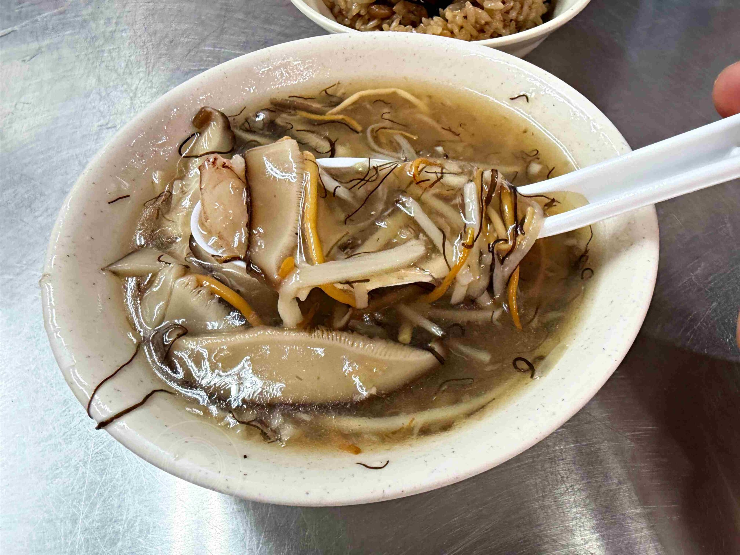 【基隆美食】螃蟹羹‧油飯(吳記 第5號攤),油飯、螃蟹羹都好吃推薦(菜單) @趙先生吃飯 【基隆美食】螃蟹羹‧油飯(吳記 第5號攤),油飯、螃蟹羹都好吃推薦(菜單) @趙先生吃飯