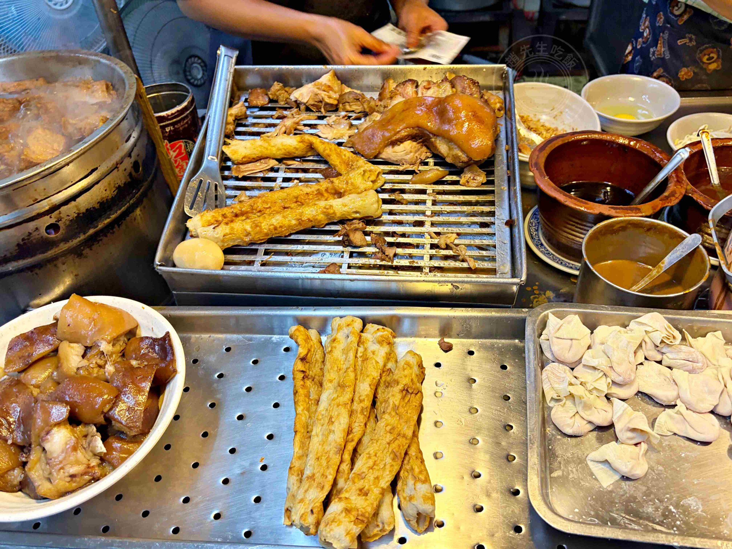 【基隆美食】長腳麵食，巷弄隱藏版70年老字號小吃，還得過500碗推薦！(菜單) @趙先生吃飯