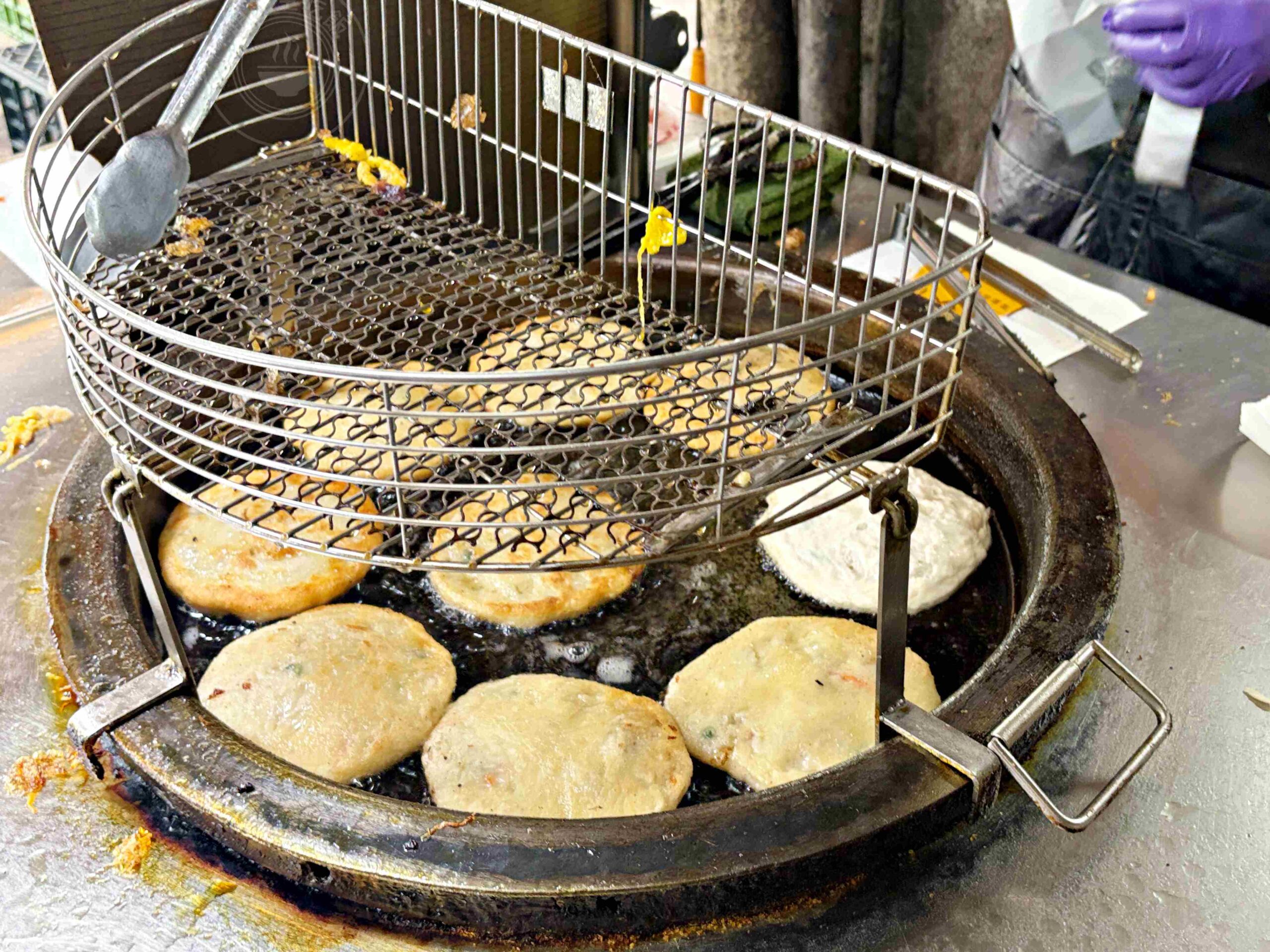 【信義區美食】巷仔口蘿蔔絲餅，飄香近50年排隊老字號推薦蘿蔔絲餅加蛋(菜單) @趙先生吃飯