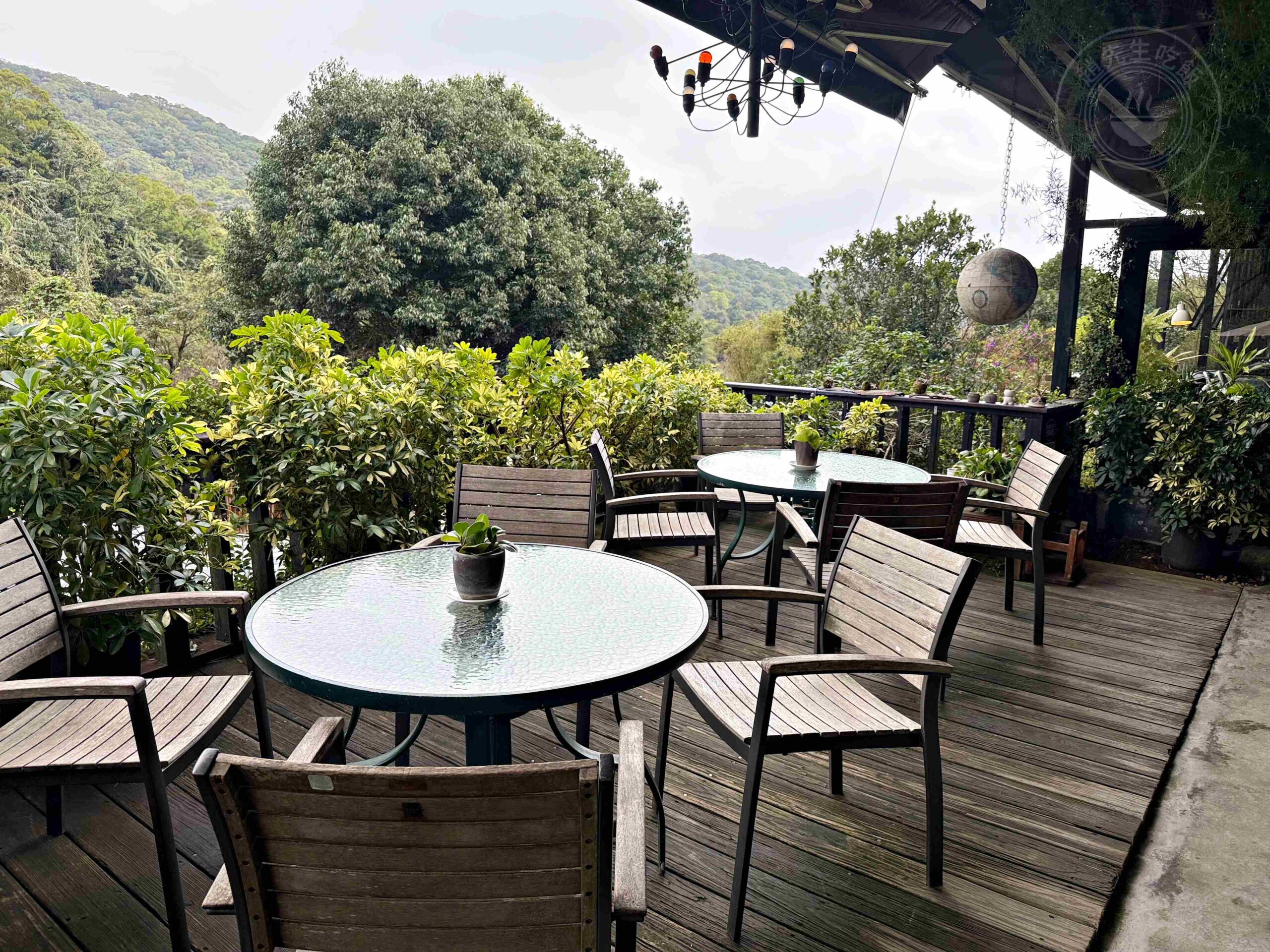 【陽明山美食】野人花園,平價不限時的森林系玻璃屋景觀咖啡廳推薦(菜單) @趙先生吃飯 【陽明山美食】野人花園,平價不限時的森林系玻璃屋景觀咖啡廳推薦(菜單) @趙先生吃飯