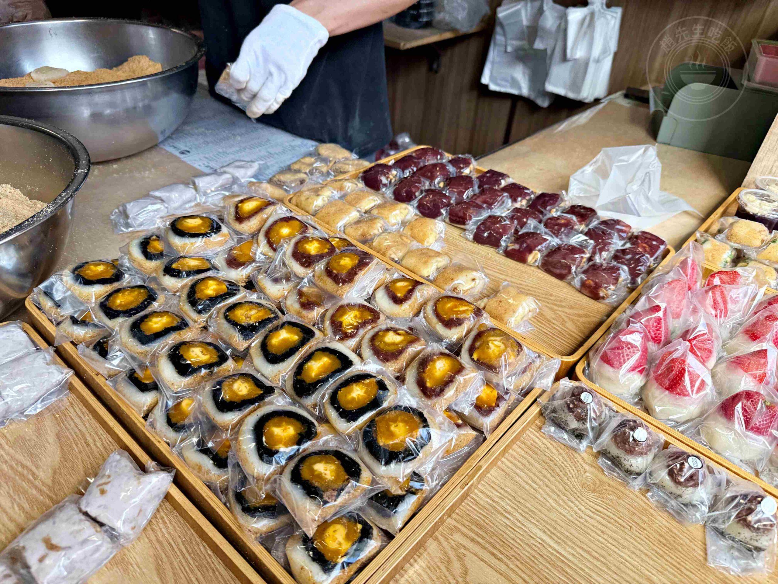 【中山區美食】黑麻糬,超過三十種口味現點現做,超便宜精緻好吃麻糬推薦 (菜單) @趙先生吃飯 【中山區美食】黑麻糬,超過三十種口味現點現做,超便宜精緻好吃麻糬推薦 (菜單) @趙先生吃飯