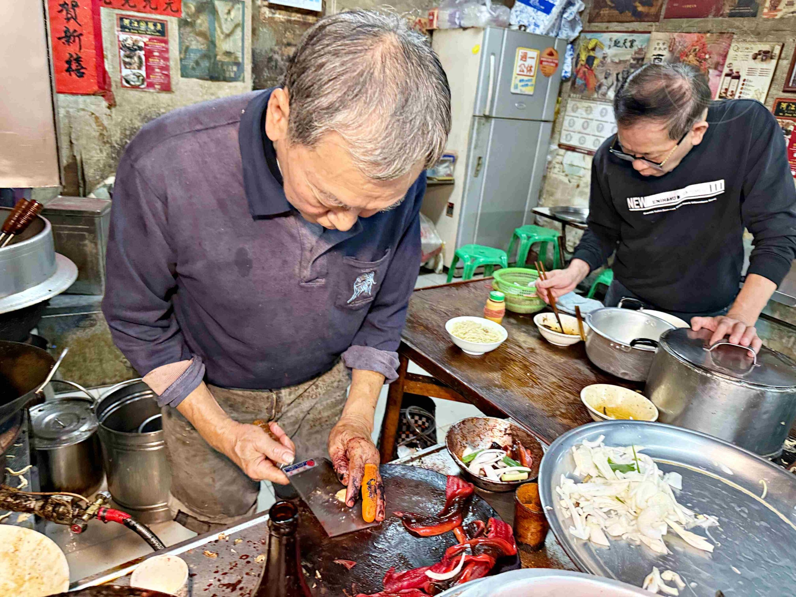 【台南美食】阿江鱔魚意麵,無招牌在地人私藏好吃鱔魚麵老字號推薦(菜單) @趙先生吃飯 【台南美食】阿江鱔魚意麵,無招牌在地人私藏好吃鱔魚麵老字號推薦(菜單) @趙先生吃飯