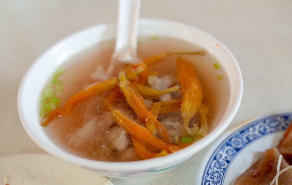 【中山美食】香滿園，早上六點半開賣早午餐，酸菜滷肉飯超特別，腿庫滷得超香(菜單) @趙先生吃飯