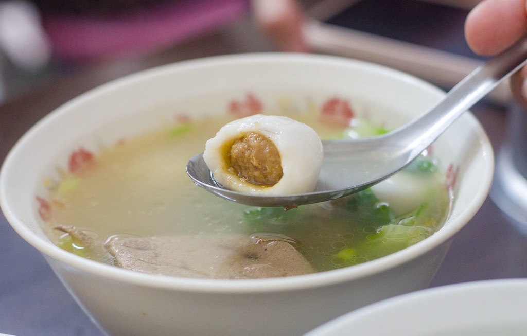 【雙連美食】燕山湯圓，傳承三代的超人氣排隊小吃，湯圓、肉粽、餛飩湯都厲害推薦(菜單) @趙先生吃飯