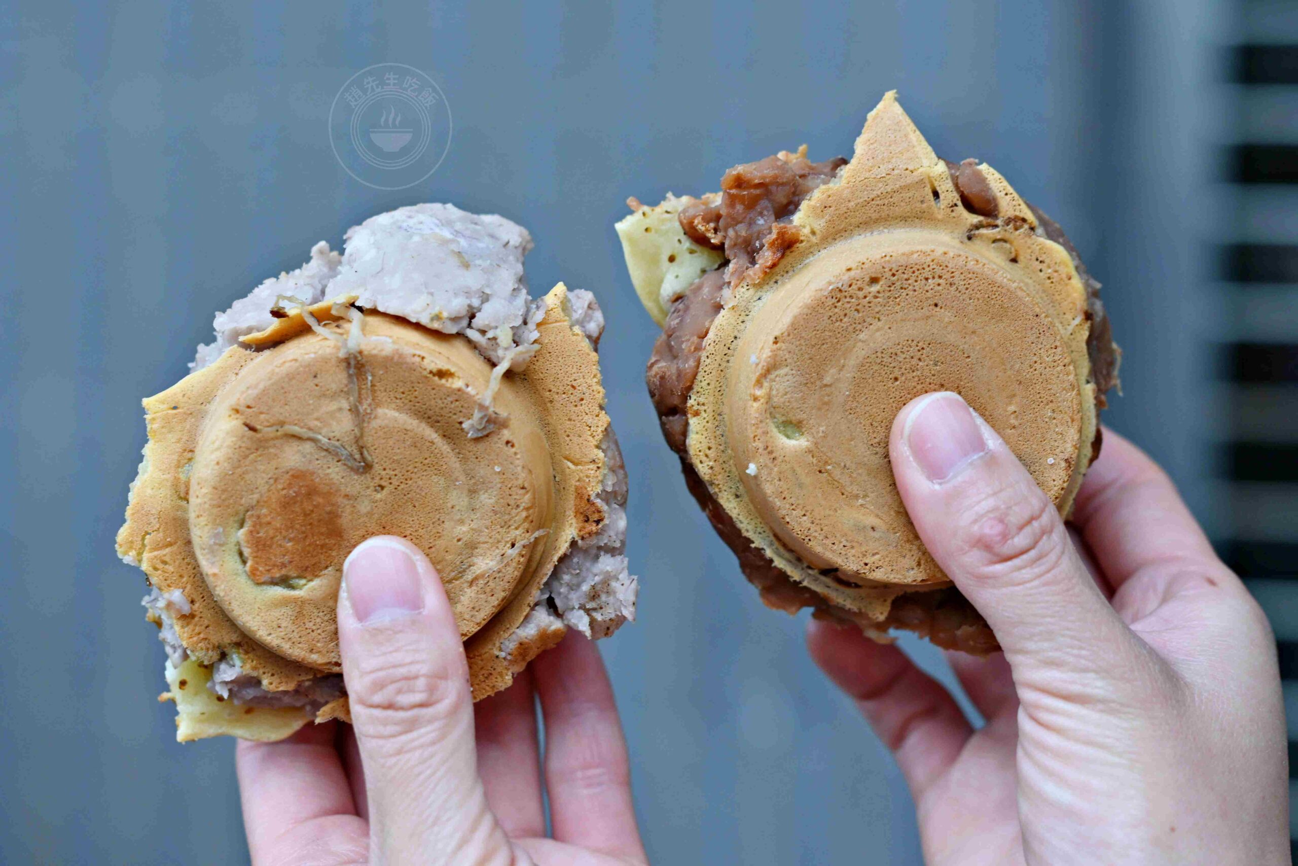 【板橋美食】太極鰲車輪餅，巨無霸爆餡紅豆餅推薦，竟然只要15元無敵好吃(菜單) @趙先生吃飯