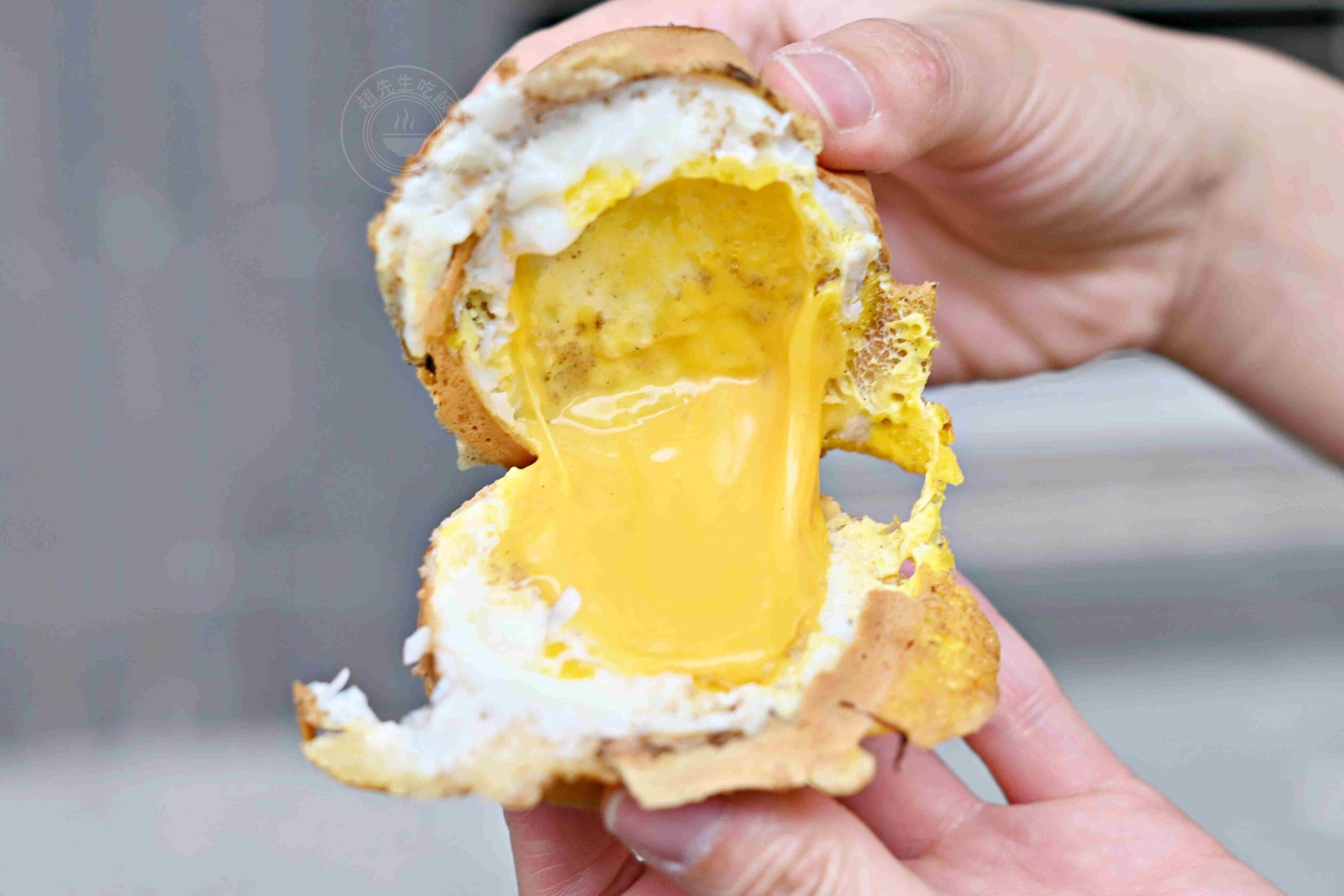 【板橋美食】太極鰲車輪餅，巨無霸爆餡紅豆餅推薦，竟然只要15元無敵好吃(菜單) @趙先生吃飯