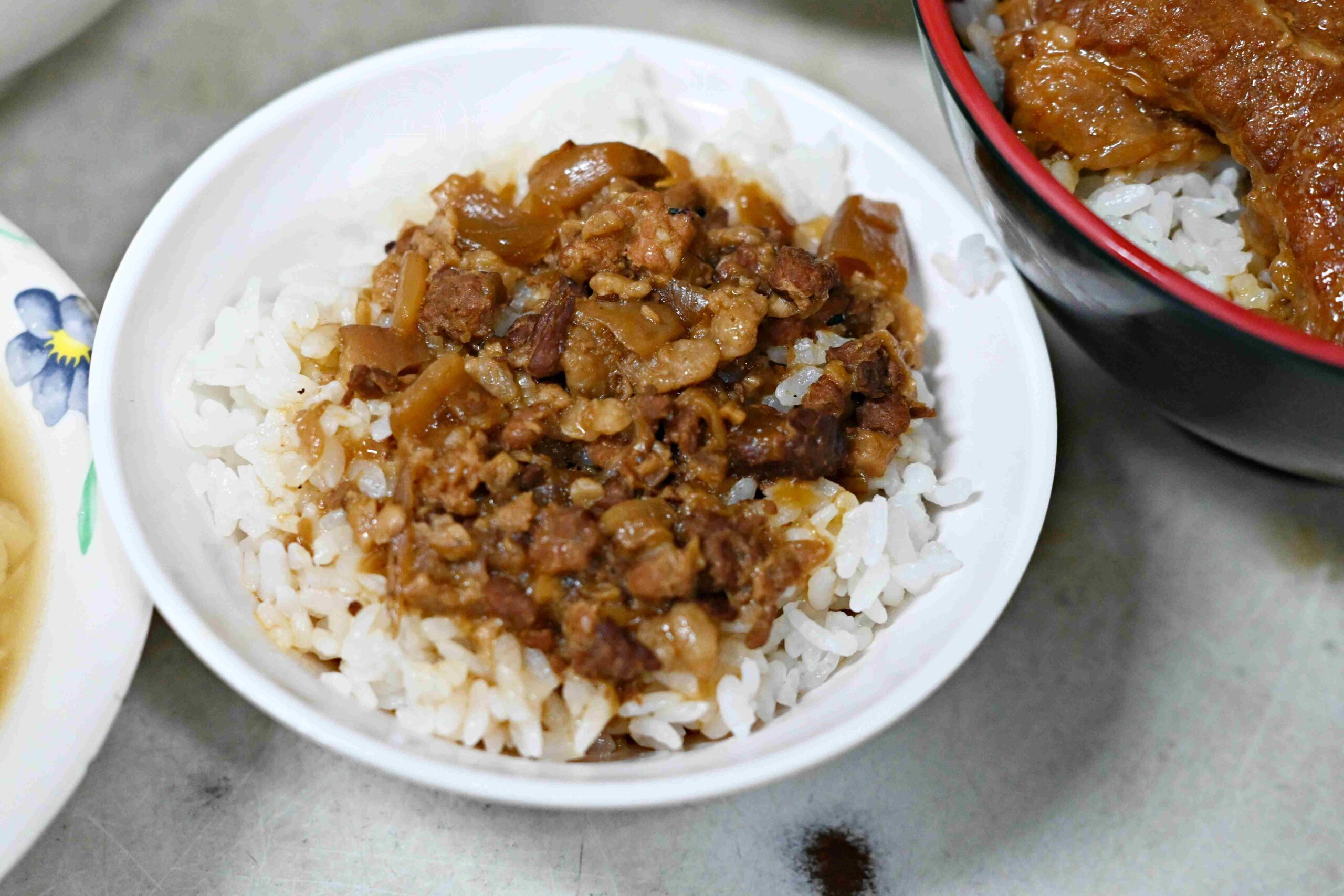 【板橋美食】阿益魯肉飯,台北絕版15元卻意外好吃,小菜也都便宜好吃推薦(菜單) @趙先生吃飯 【板橋美食】阿益魯肉飯,台北絕版15元卻意外好吃,小菜也都便宜好吃推薦(菜單) @趙先生吃飯