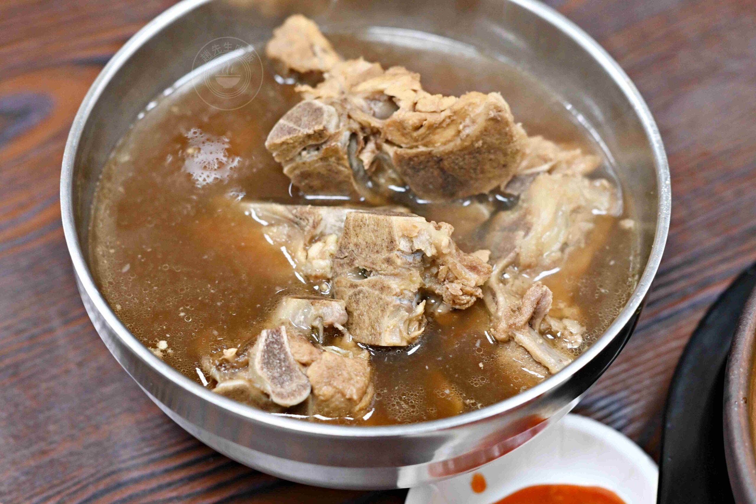 【信義區美食】賀加小吃店，現點現做臘味煲仔飯、皮蛋麵超香濃推薦(菜單) @趙先生吃飯