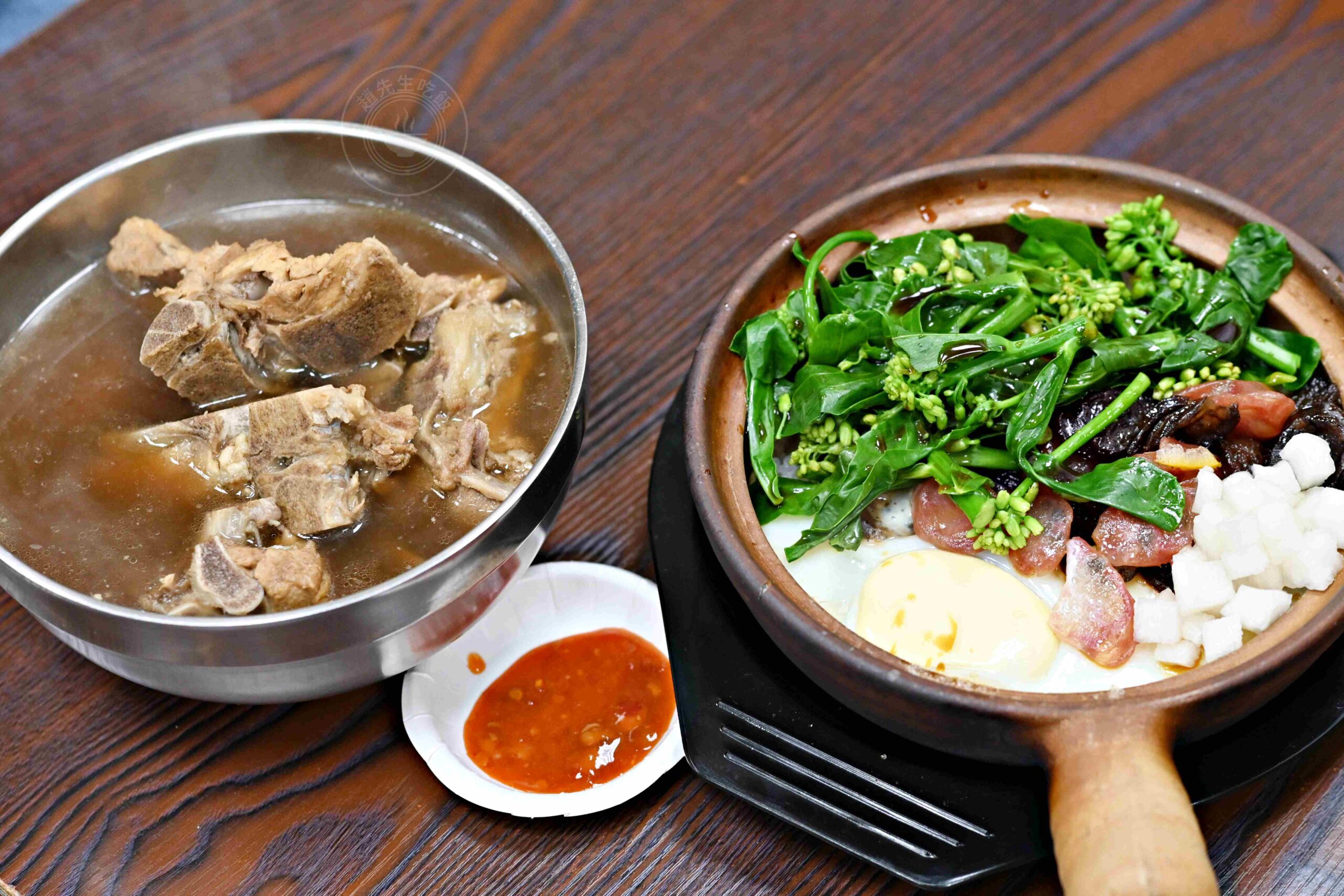 【信義區美食】賀加小吃店，現點現做臘味煲仔飯、皮蛋麵超香濃推薦(菜單) @趙先生吃飯