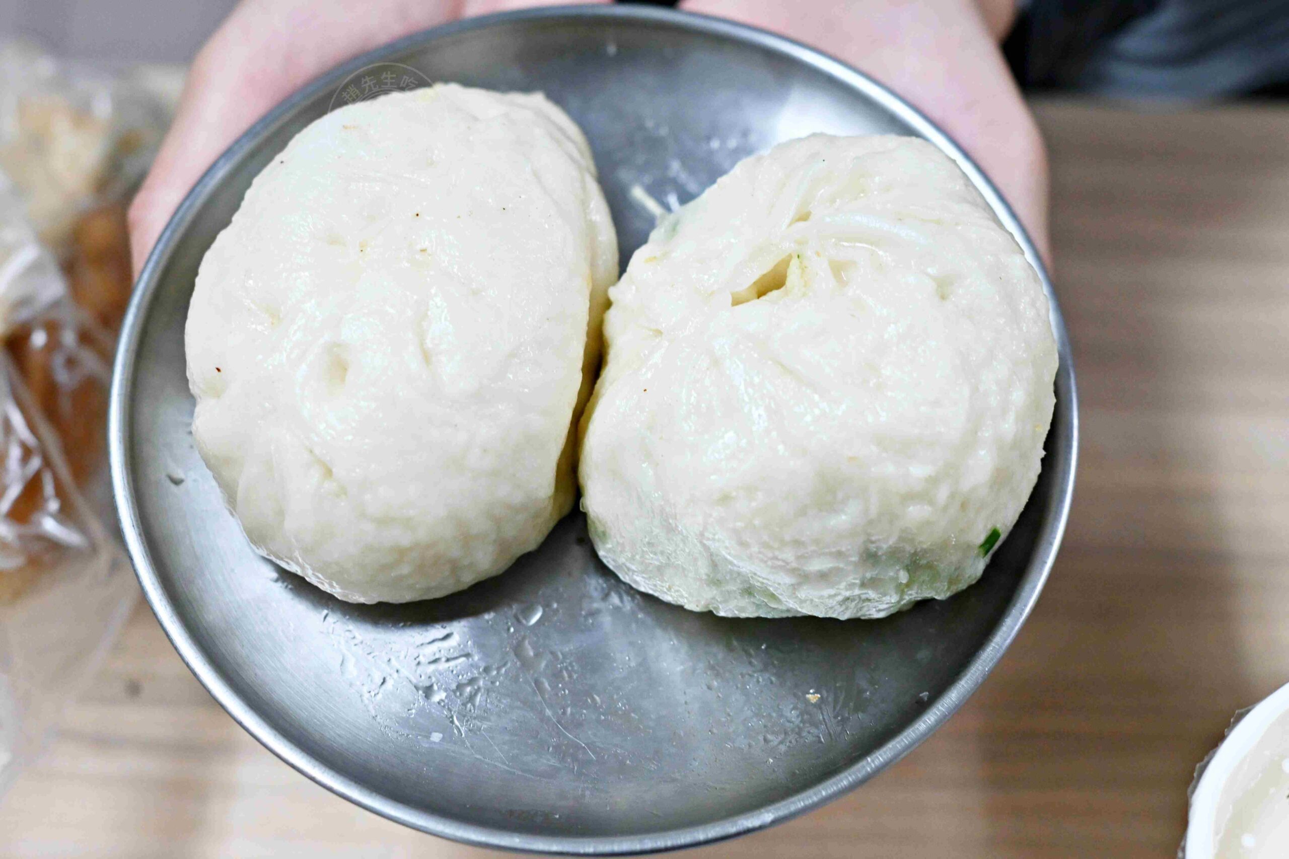 【松山美食】武記豆漿，隱藏在南京公寓市場的豆漿老店，推薦鹹飯糰、蔥燒餅油條(菜單) @趙先生吃飯