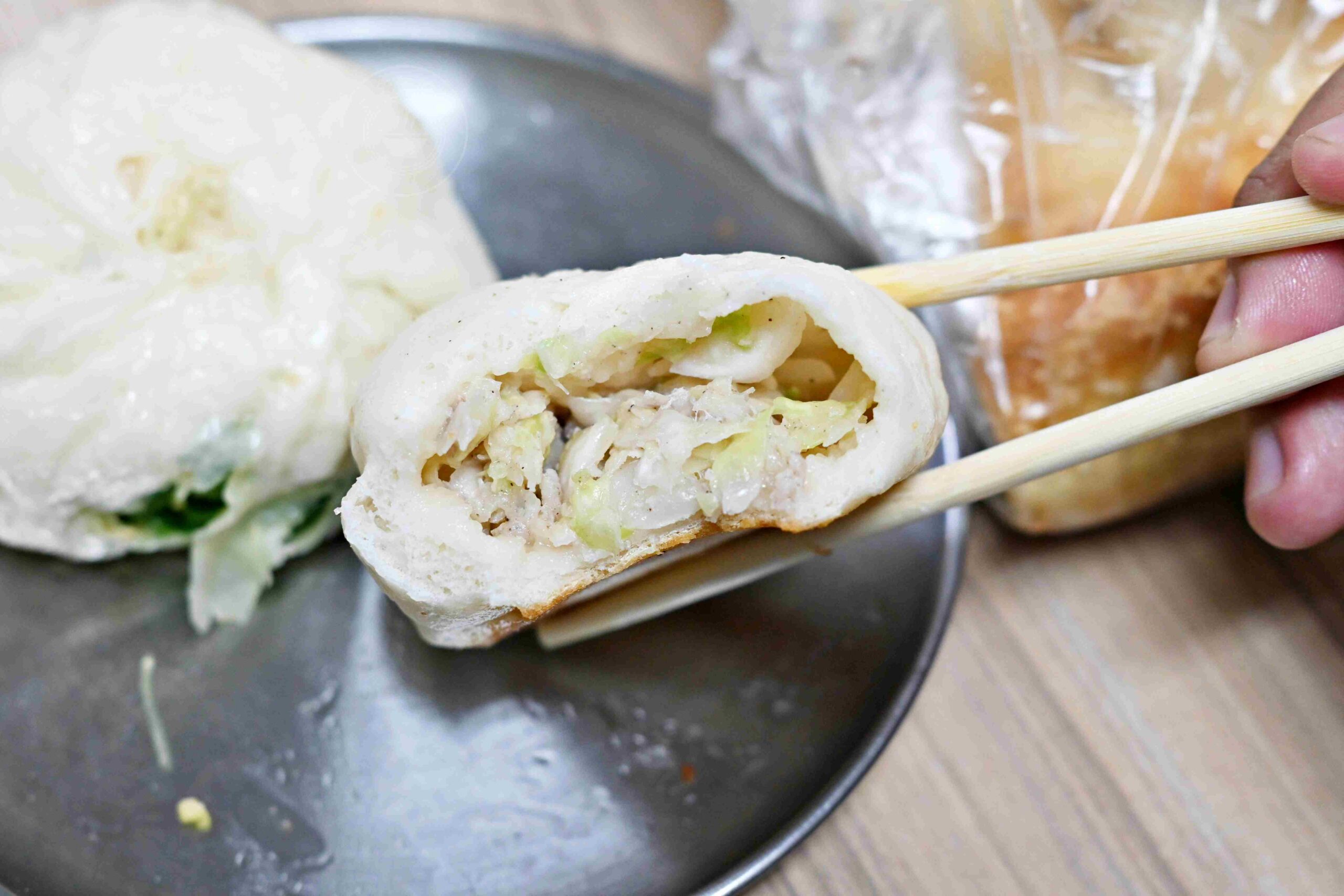 【松山美食】武記豆漿，隱藏在南京公寓市場的豆漿老店，推薦鹹飯糰、蔥燒餅油條(菜單) @趙先生吃飯