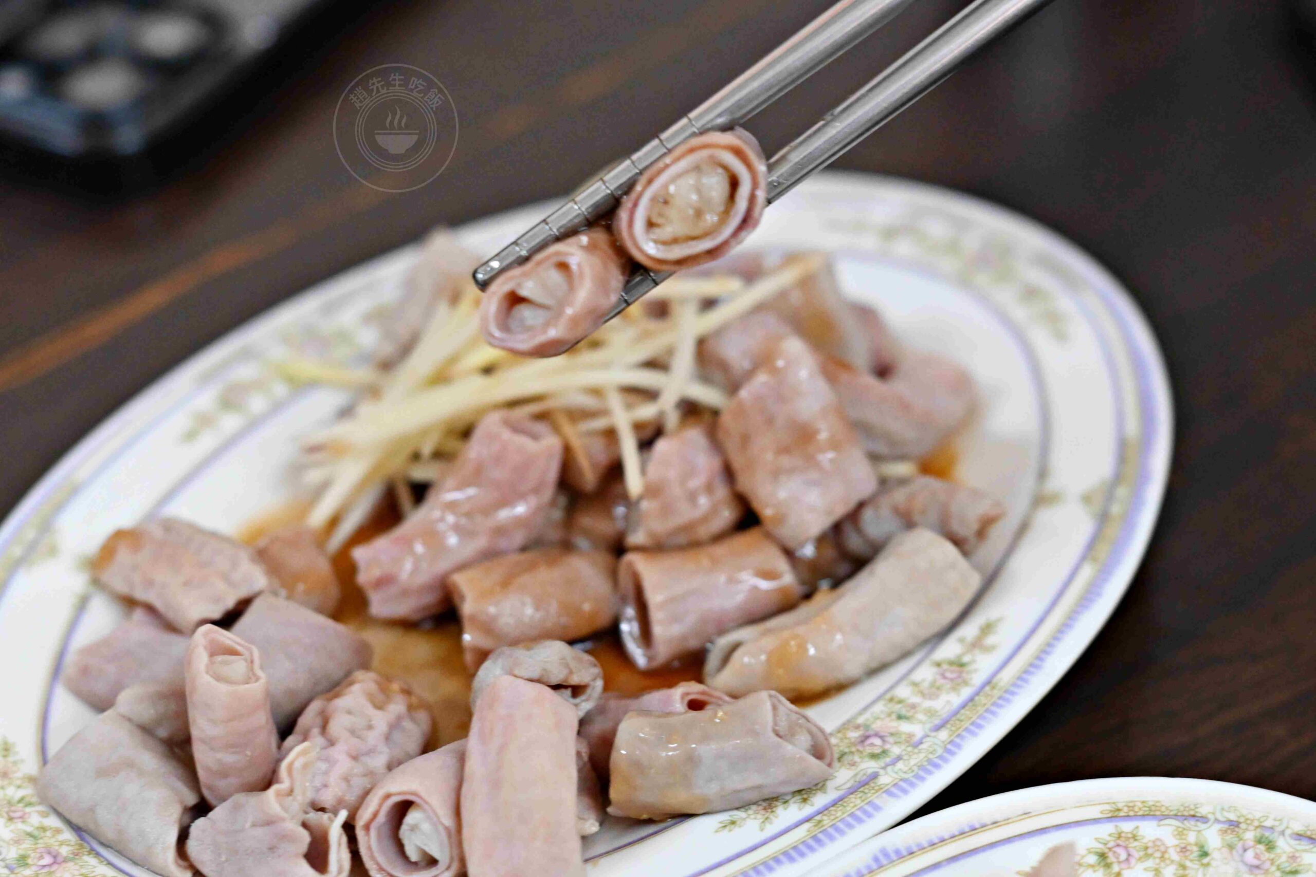 【雙連美食】燕山湯圓，傳承三代的超人氣排隊小吃，湯圓、肉粽、餛飩湯都厲害推薦(菜單) @趙先生吃飯