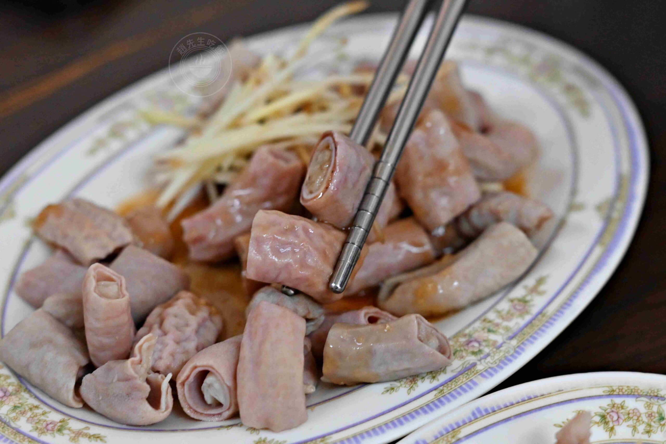 【雙連美食】燕山湯圓，傳承三代的超人氣排隊小吃，湯圓、肉粽、餛飩湯都厲害推薦(菜單) @趙先生吃飯