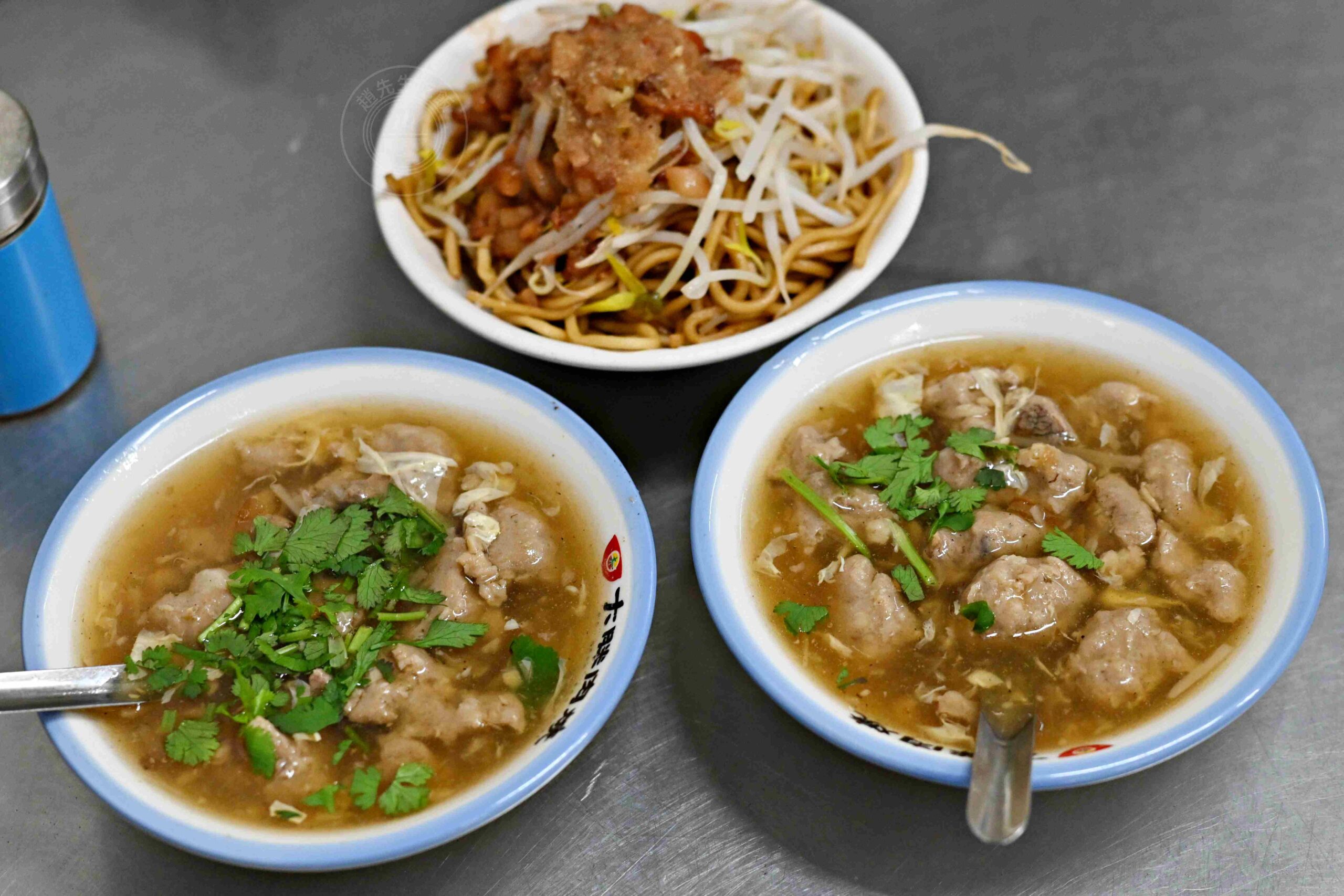 【中和美食】大胖肉焿光華總店，高人氣老店，肉羹湯可續湯、炒麵夠香都推薦(菜單) @趙先生吃飯