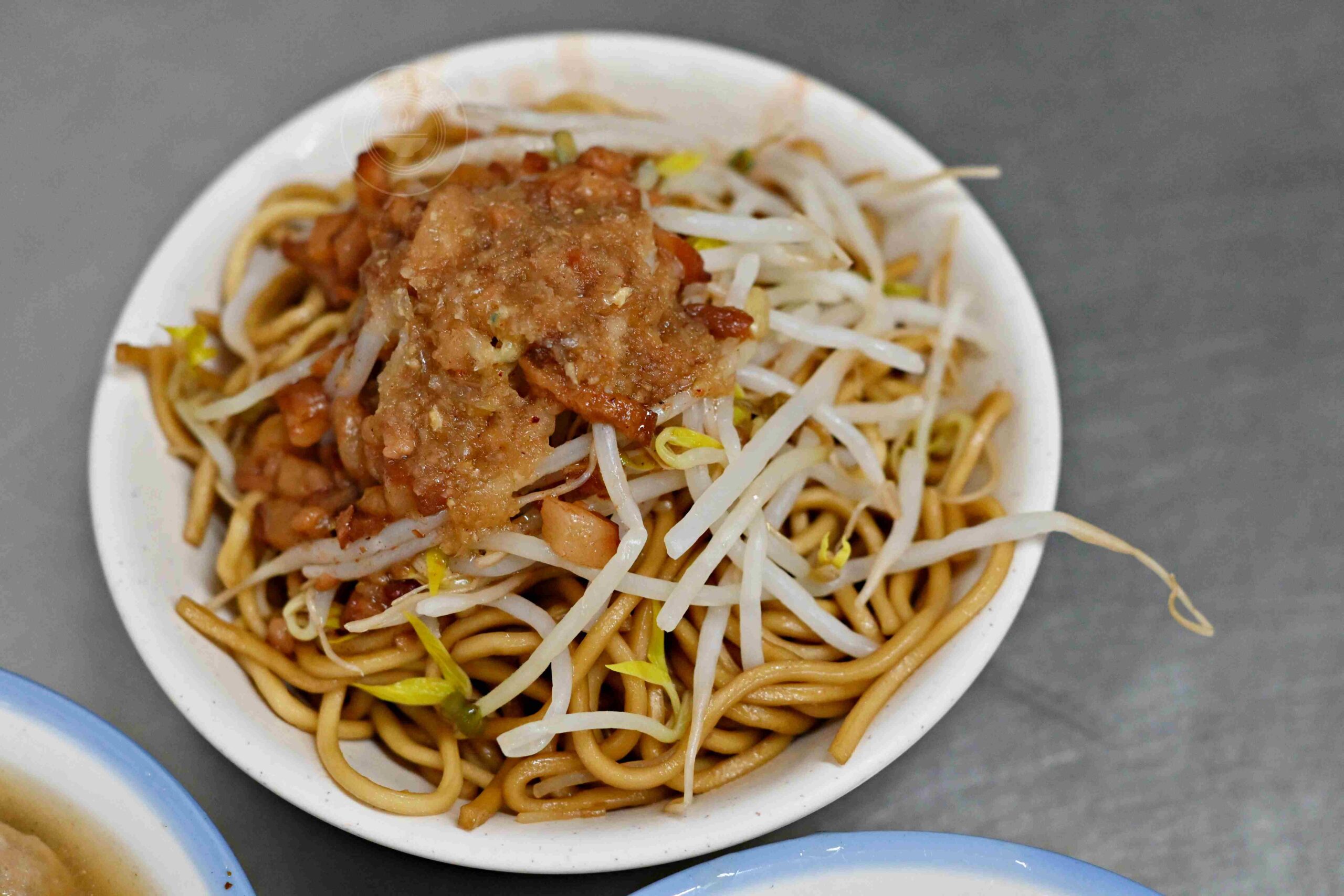 【中和美食】大胖肉焿光華總店，高人氣老店，肉羹湯可續湯、炒麵夠香都推薦(菜單) @趙先生吃飯