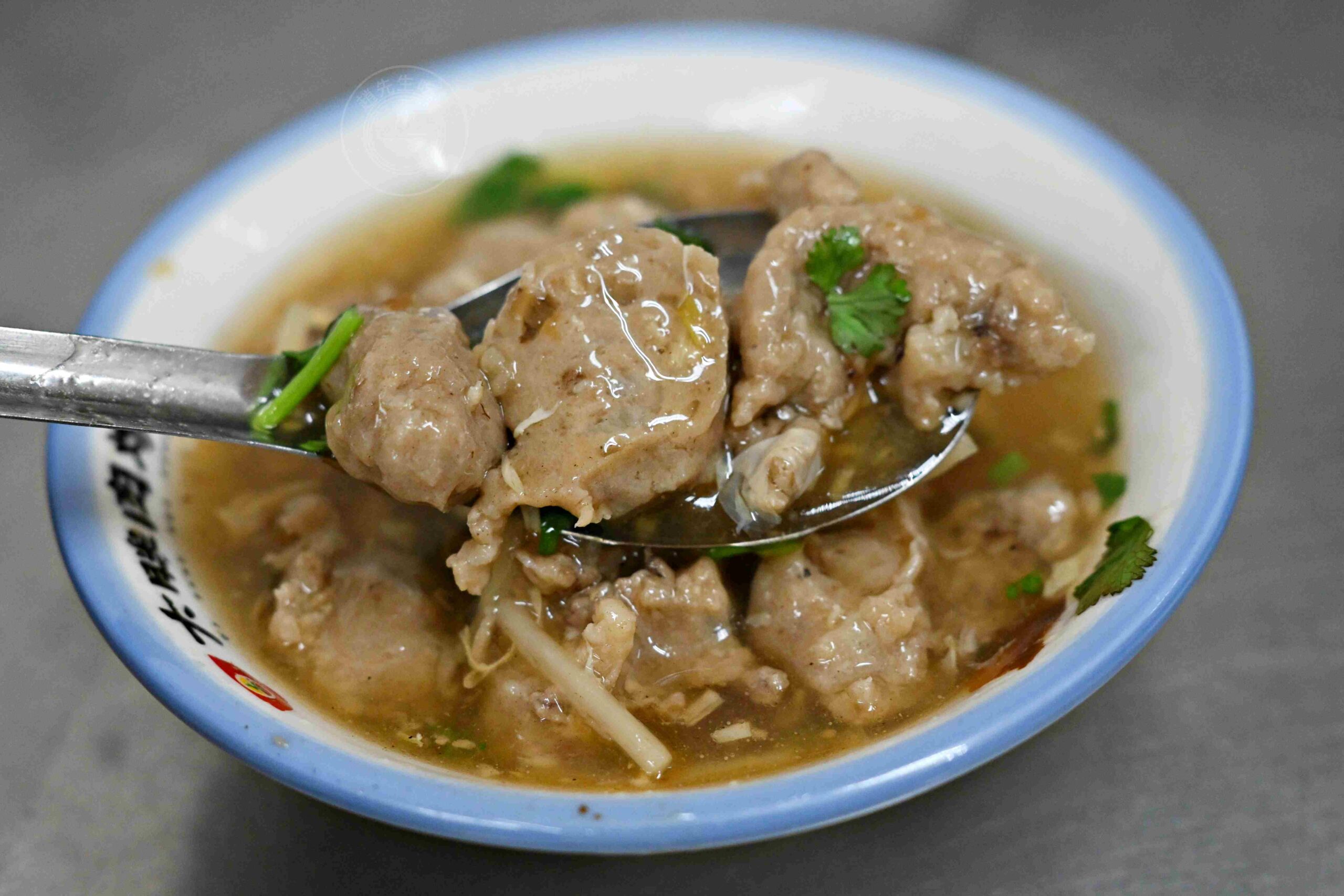 【中和美食】大胖肉焿光華總店，高人氣老店，肉羹湯可續湯、炒麵夠香都推薦(菜單) @趙先生吃飯